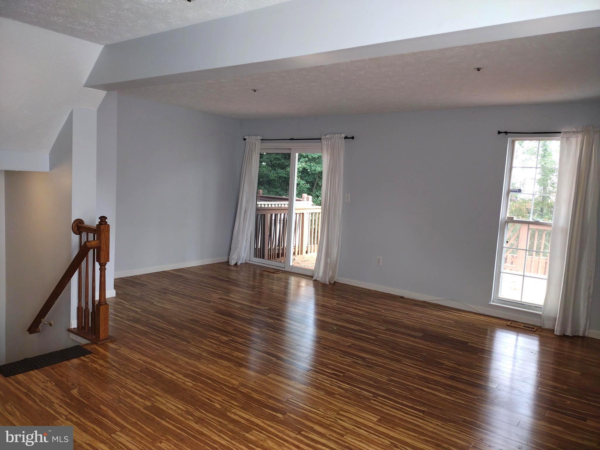 FOX CHASE - Residential