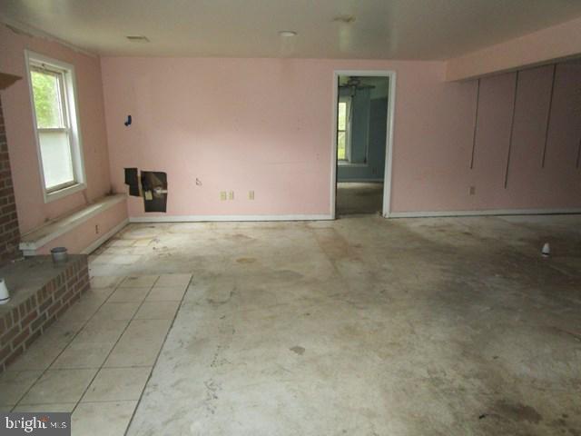 CHAPEL HILL - Residential