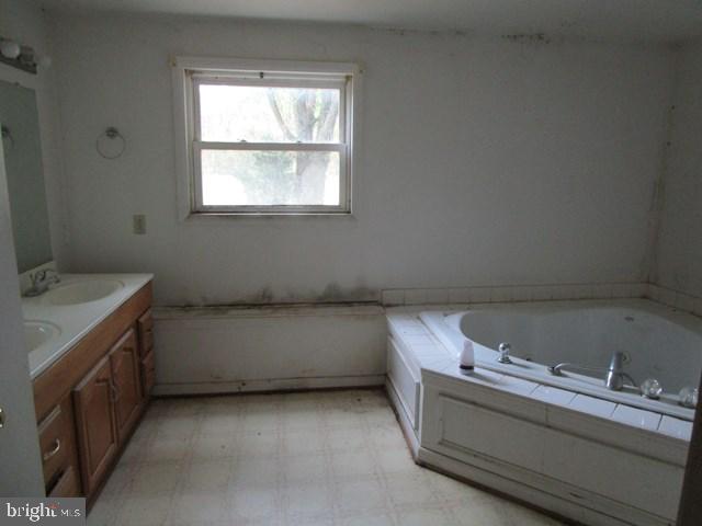 CHAPEL HILL - Residential