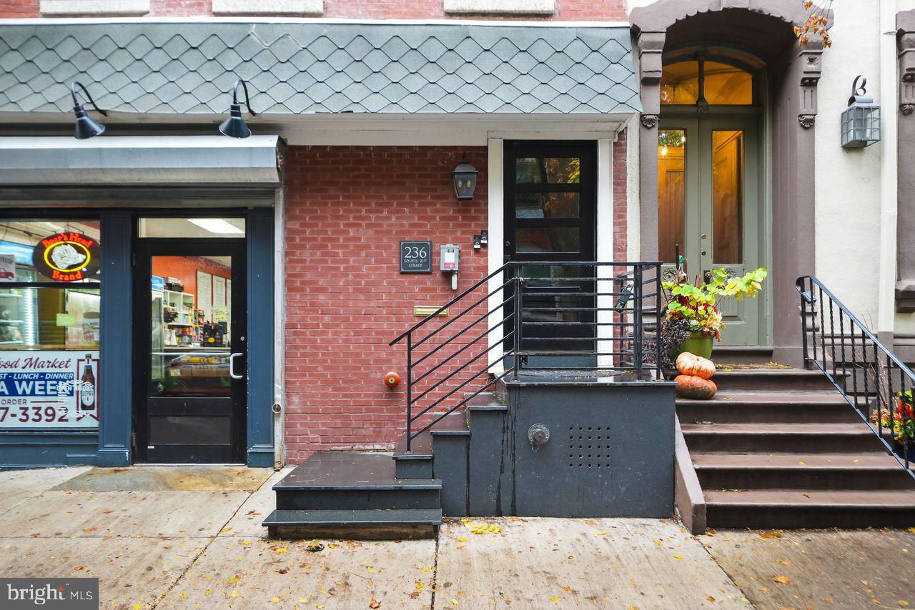 236 S 21ST STREET CD