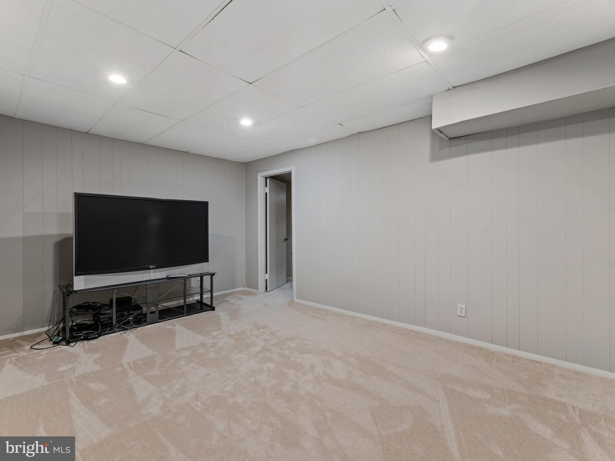 PLEASANT FIELDS - Residential