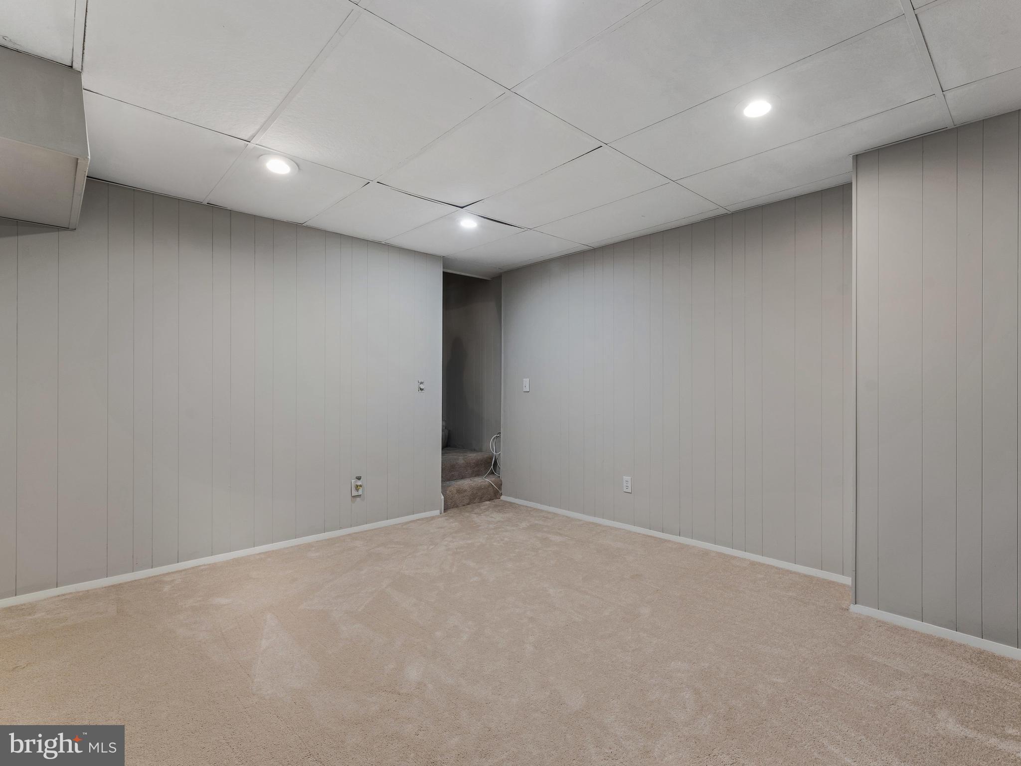 PLEASANT FIELDS - Residential