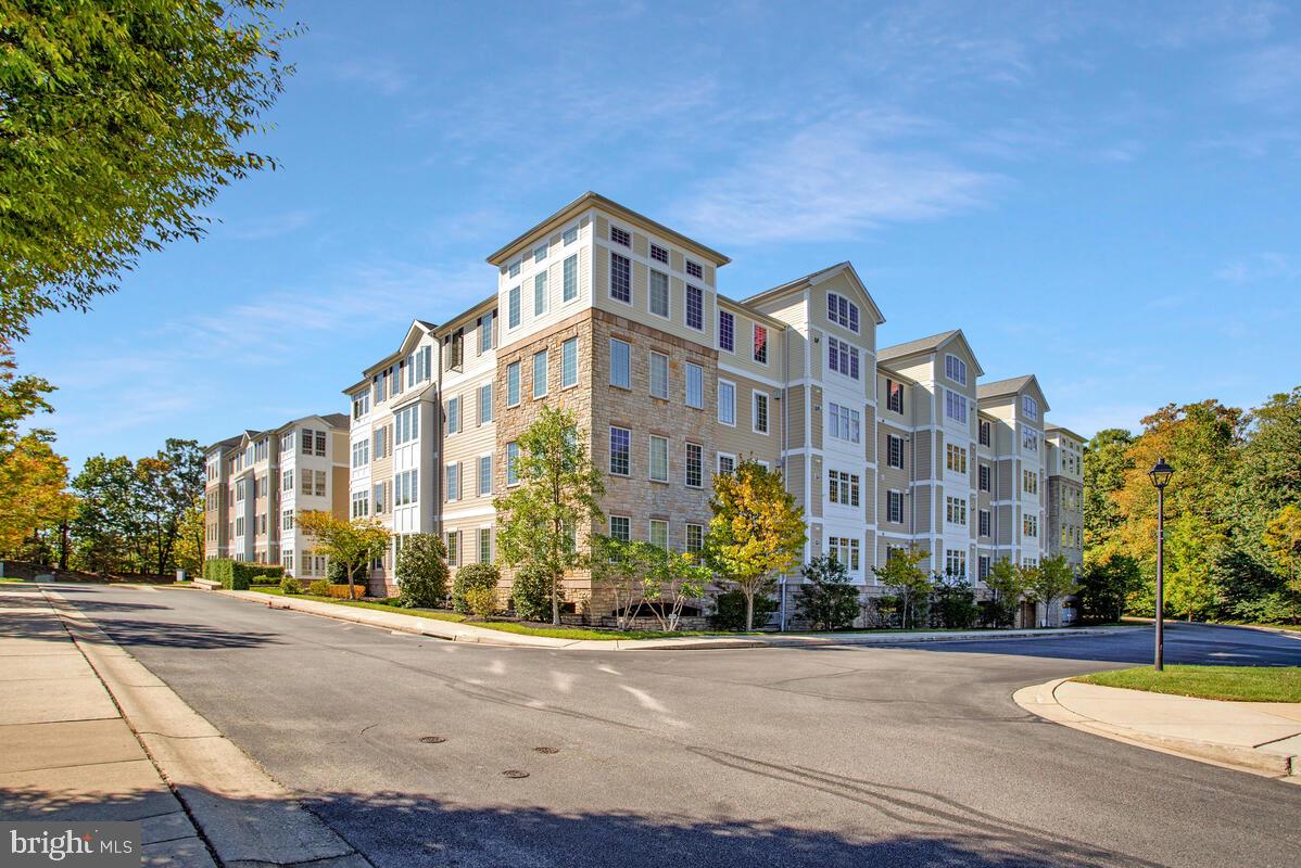 8820 SHINING OCEANS WAY 308
