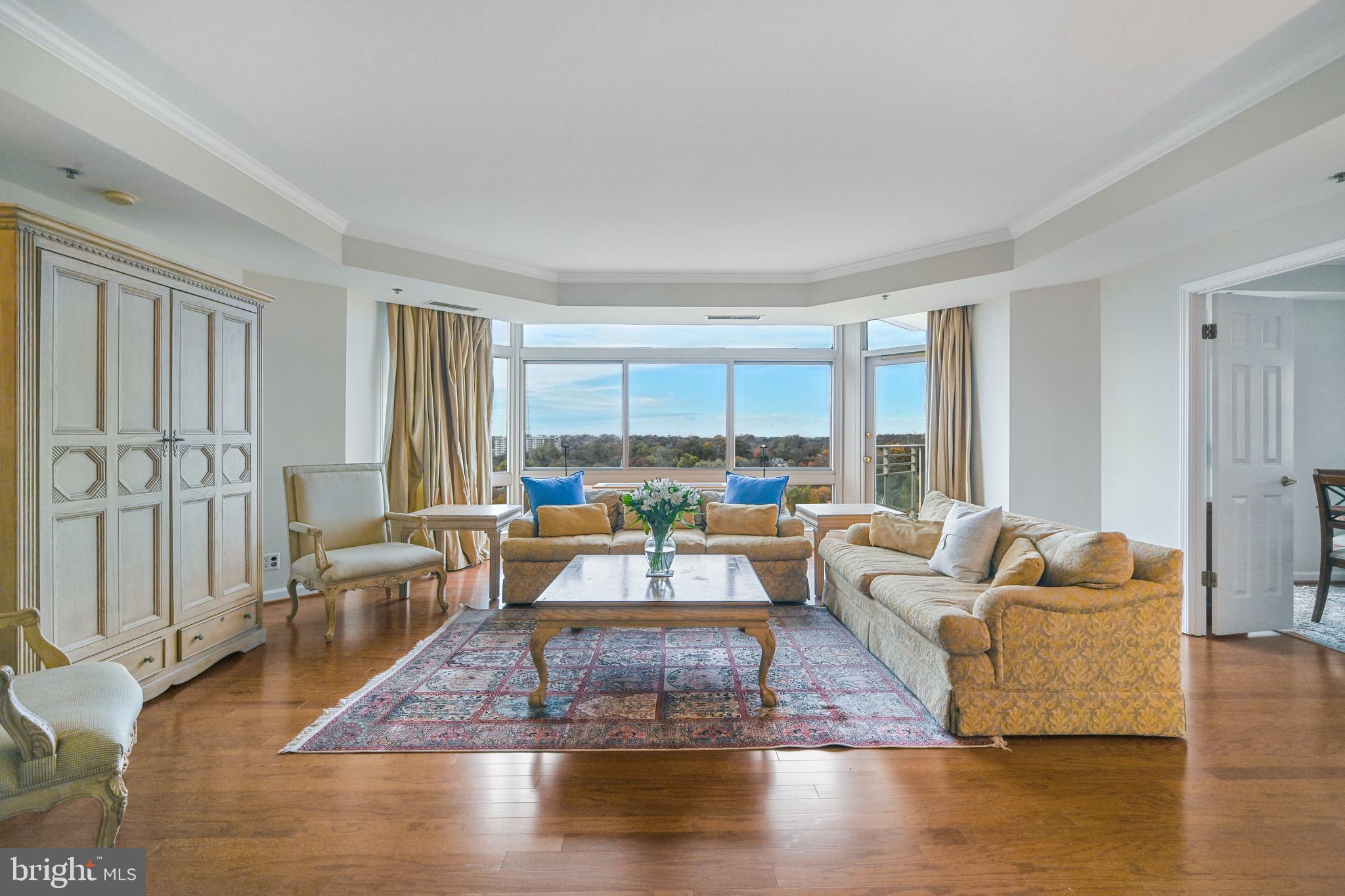 SOMERSET HOUSE CONDOS - Residential