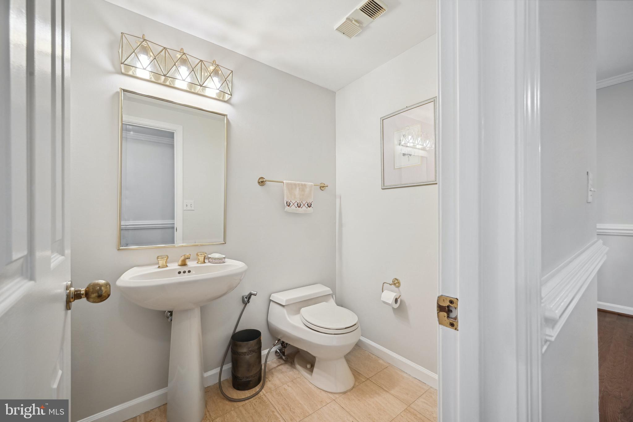 SOMERSET HOUSE CONDOS - Residential