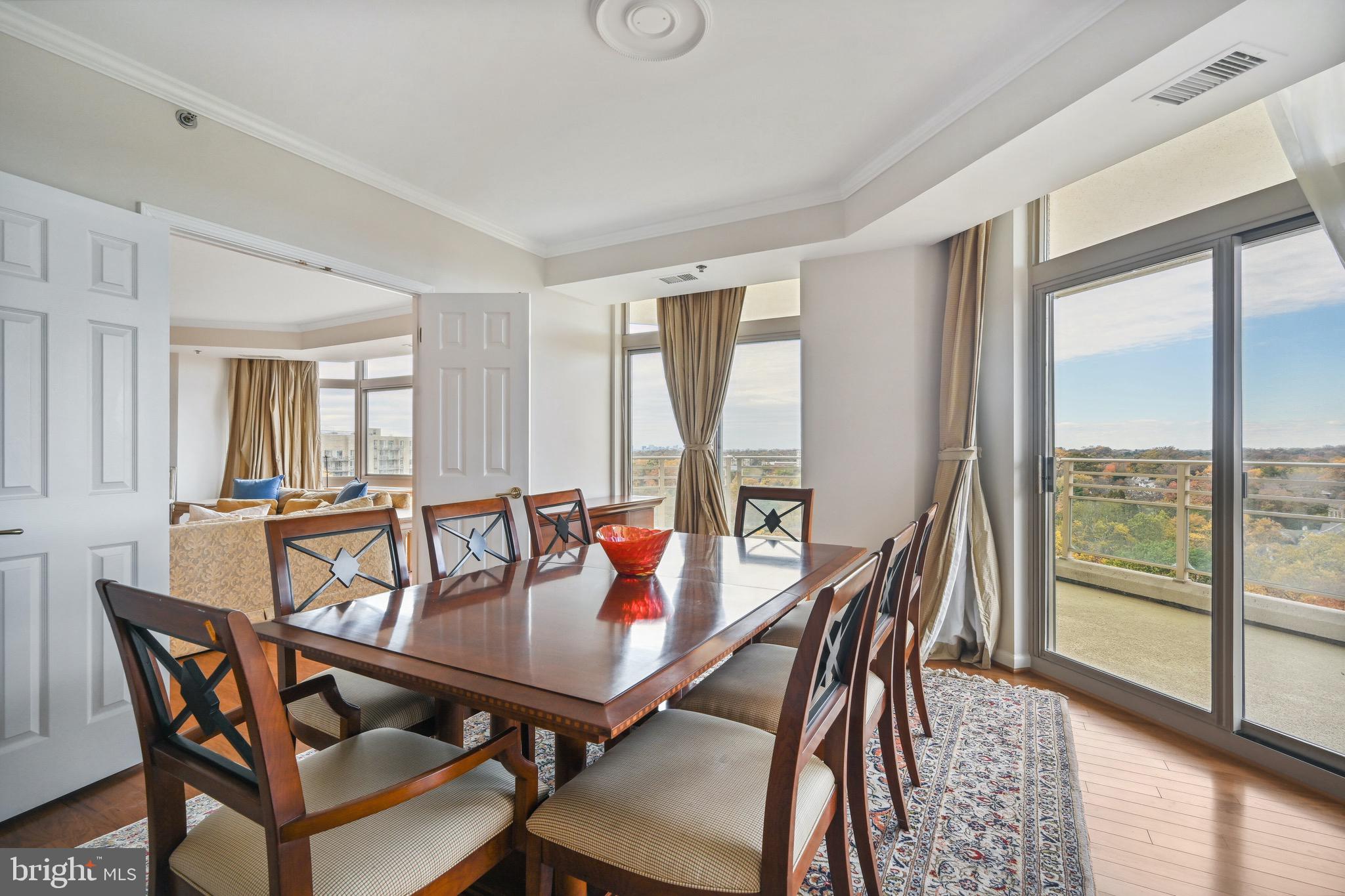 SOMERSET HOUSE CONDOS - Residential