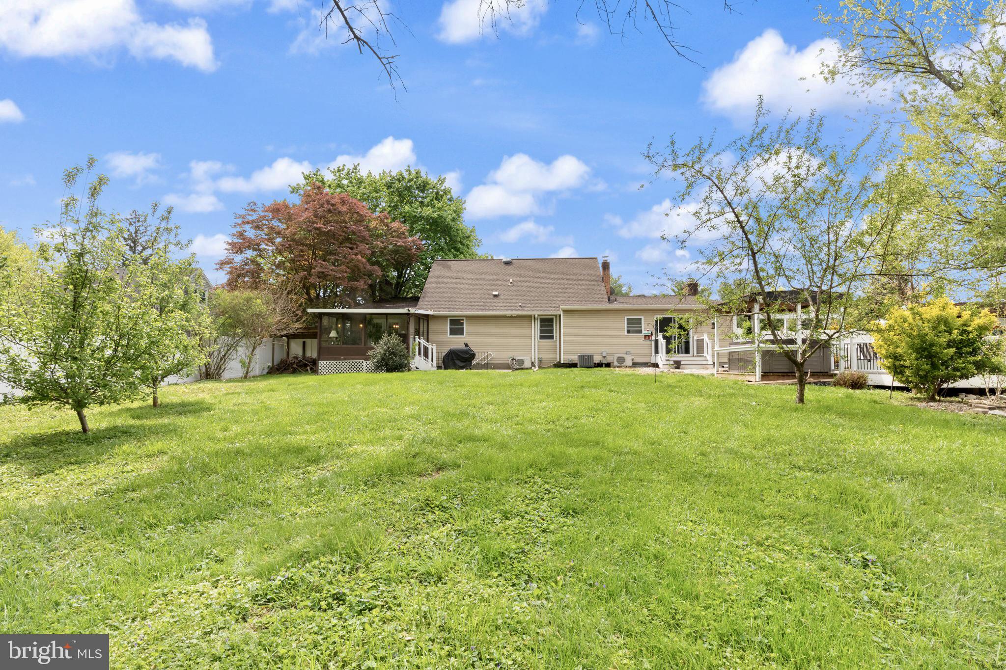 CARROLL SQUARE - Residential