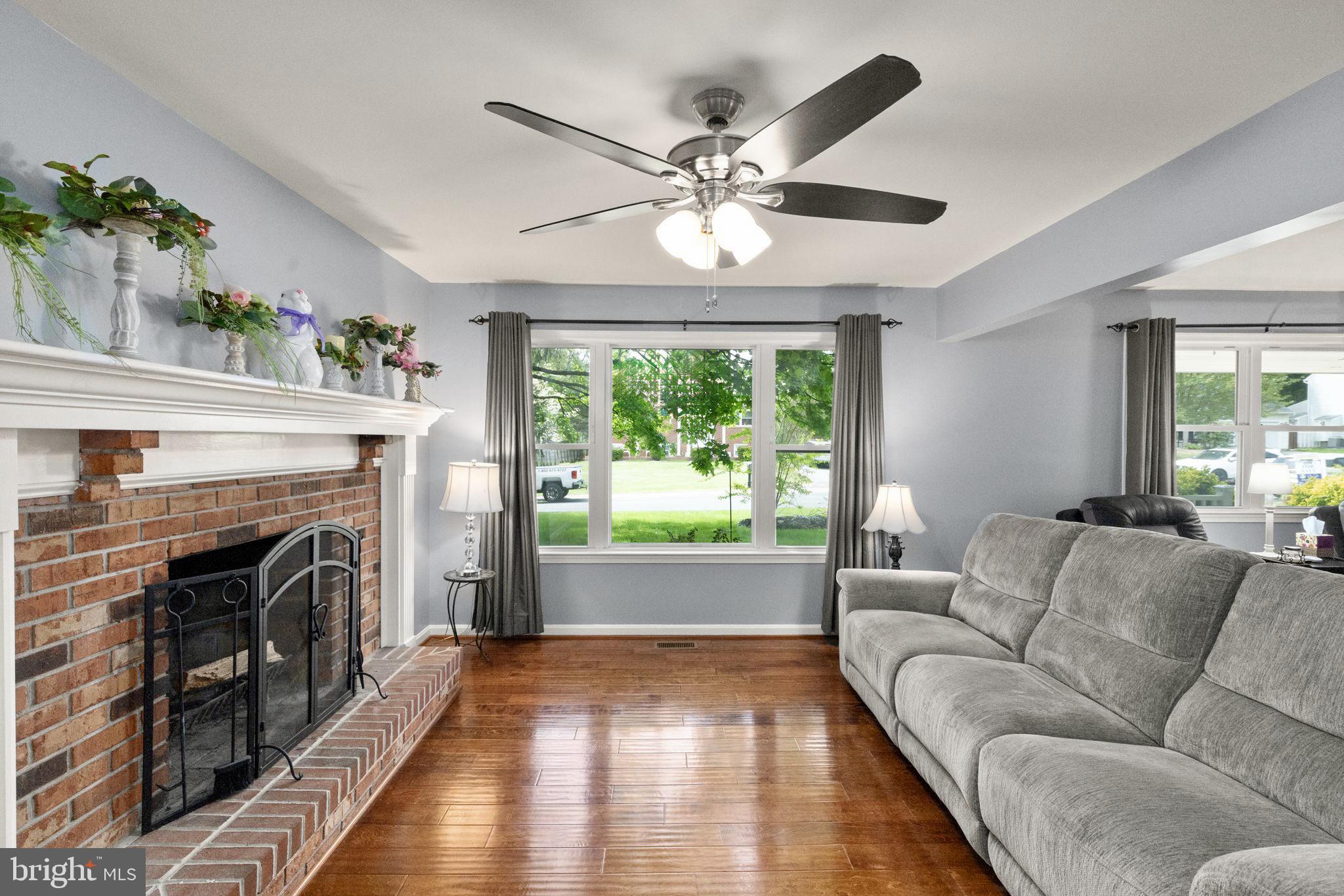 CARROLL SQUARE - Residential