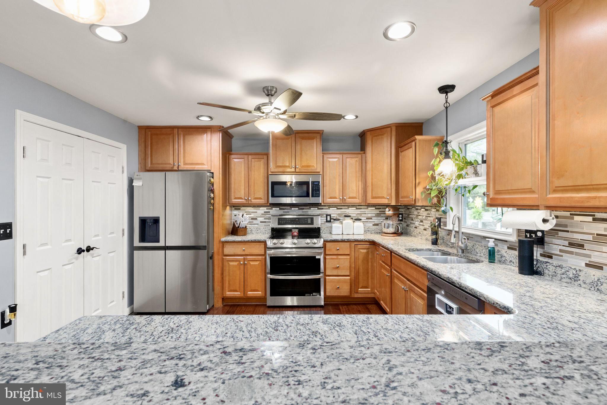 CARROLL SQUARE - Residential