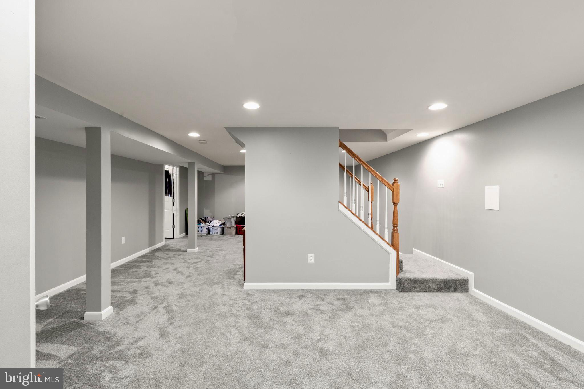 CARROLL SQUARE - Residential