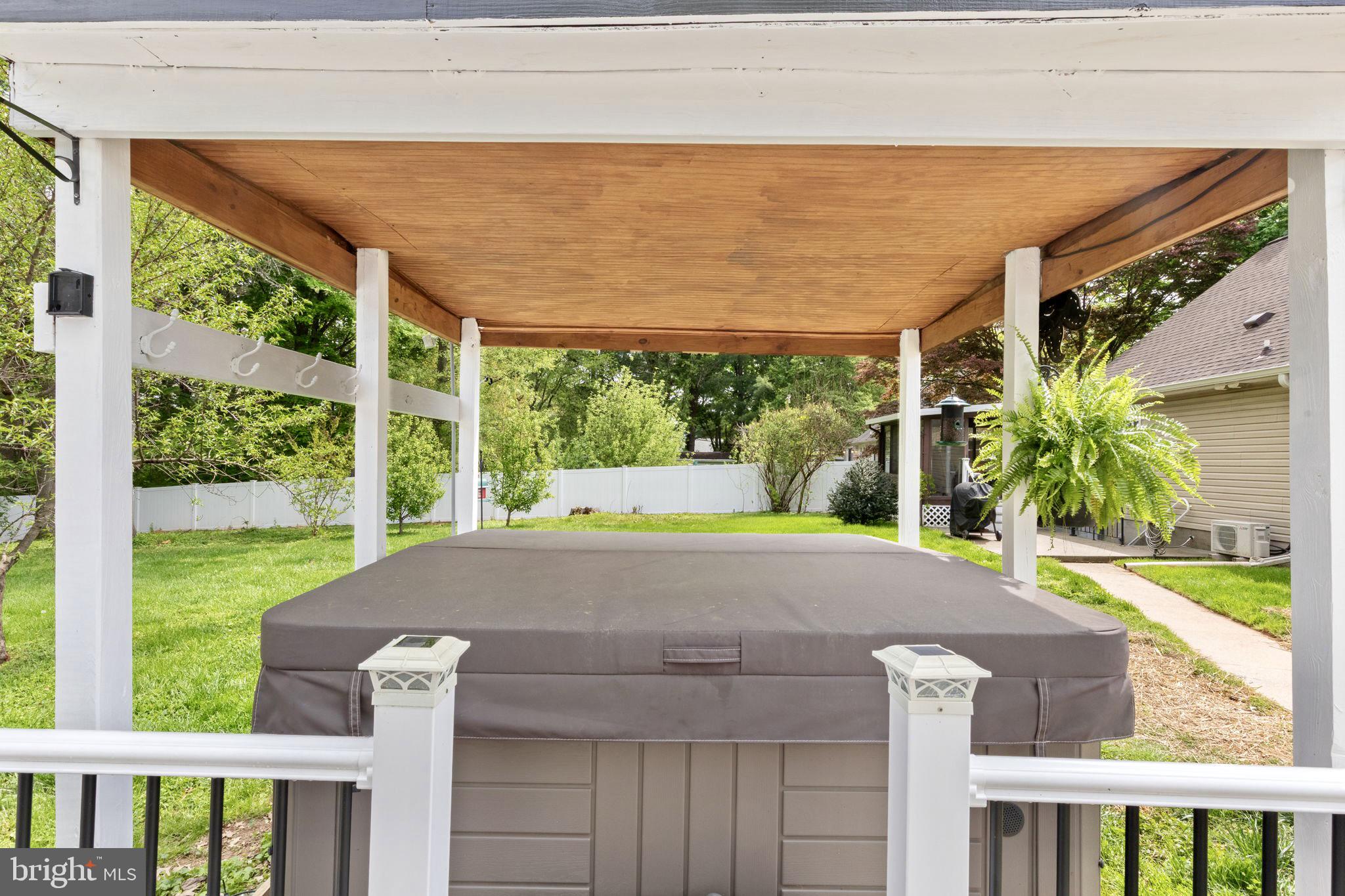 CARROLL SQUARE - Residential