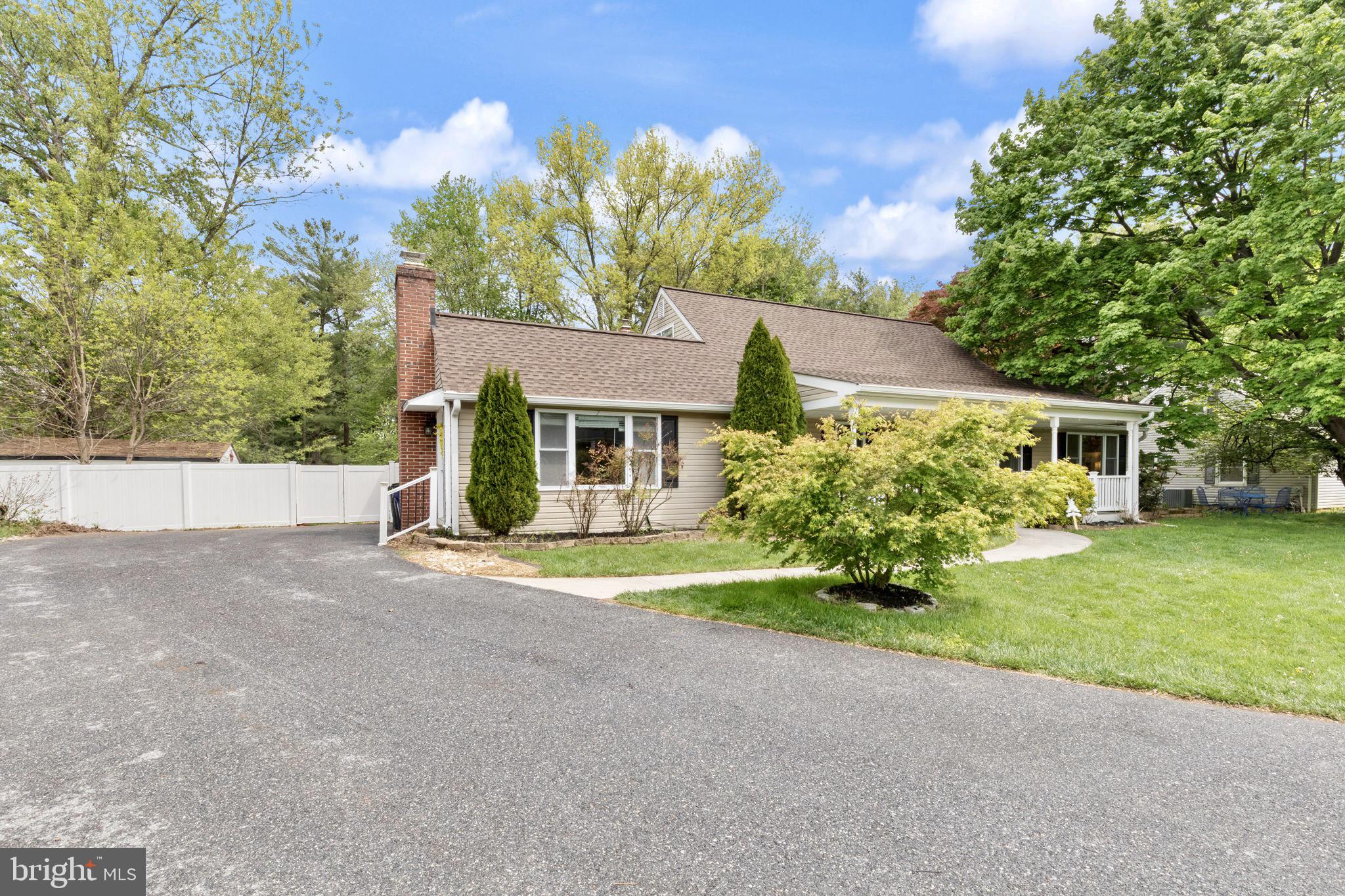 CARROLL SQUARE - Residential