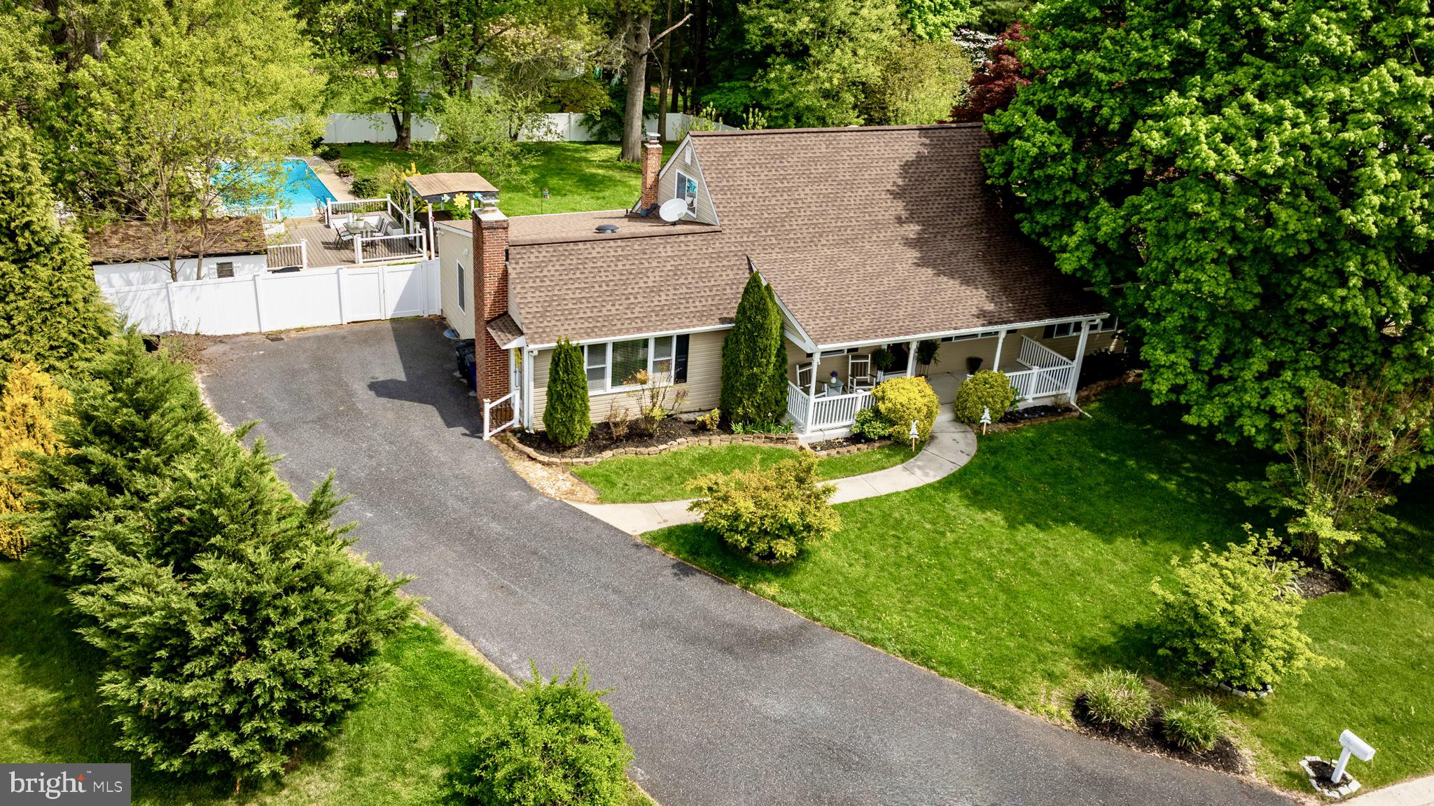 CARROLL SQUARE - Residential