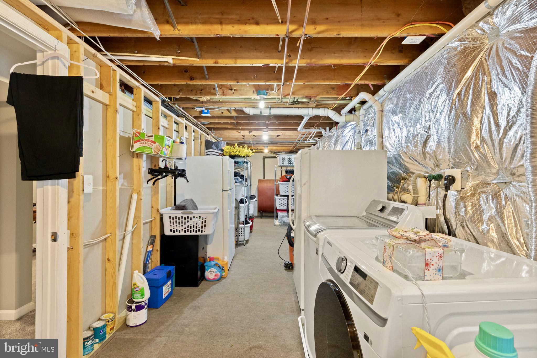 CARROLL SQUARE - Residential