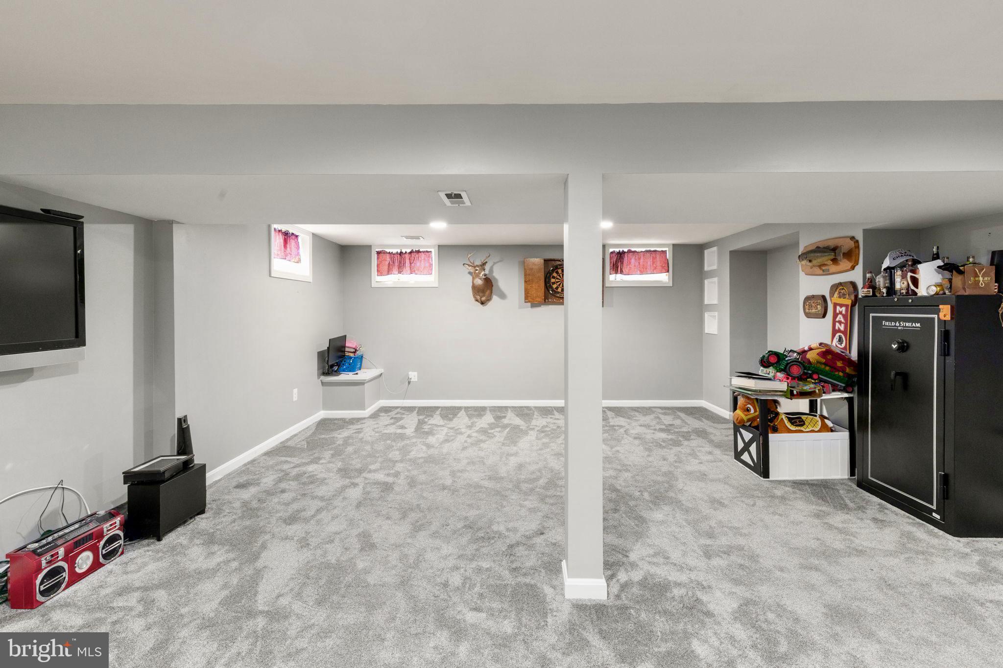 CARROLL SQUARE - Residential