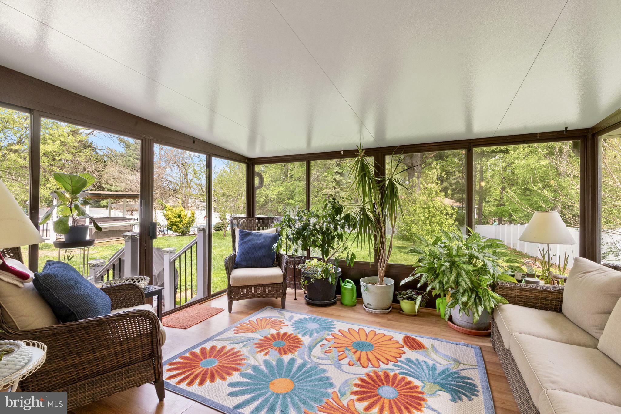 CARROLL SQUARE - Residential