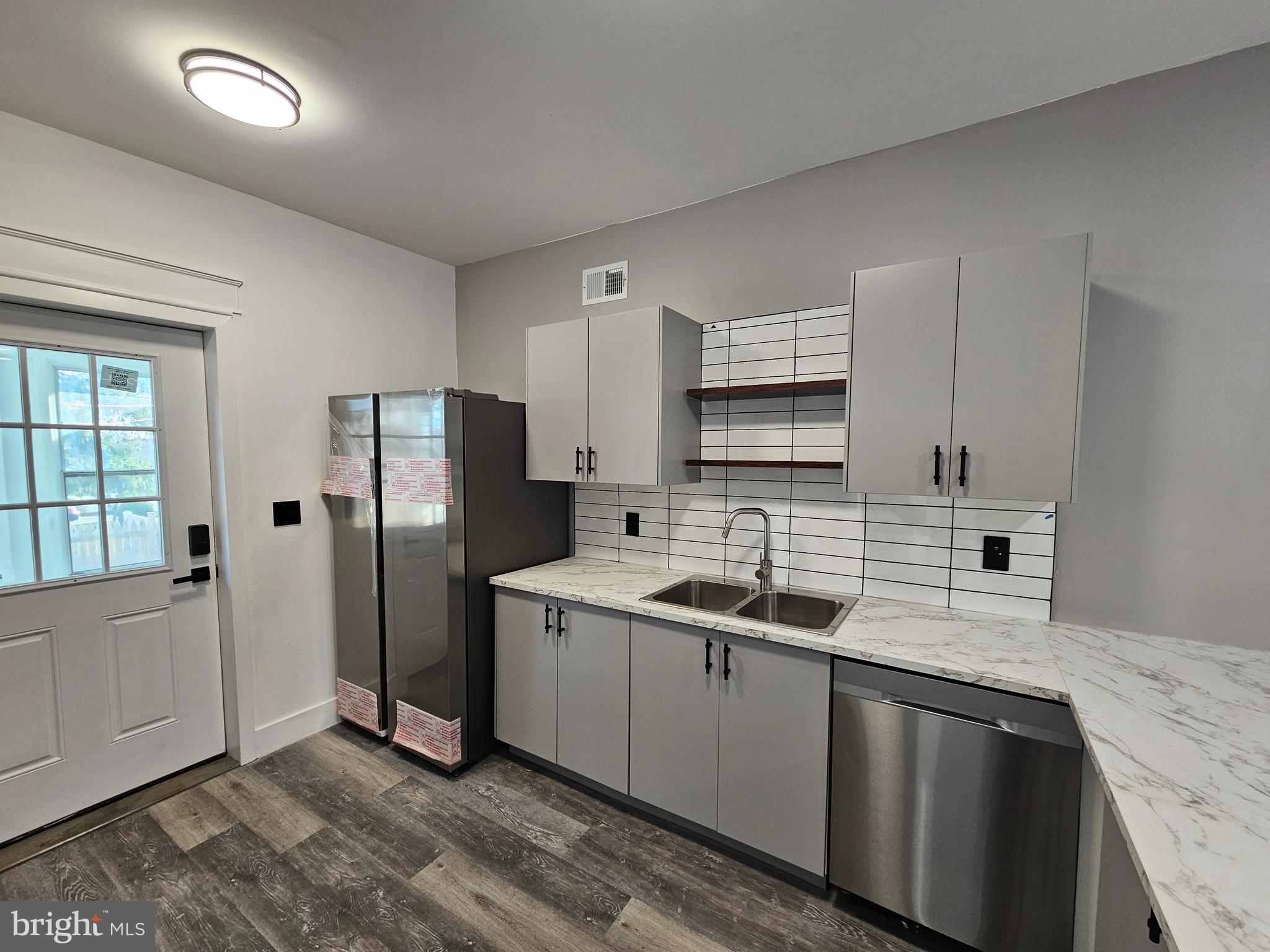 CHATWOOD - Residential Lease