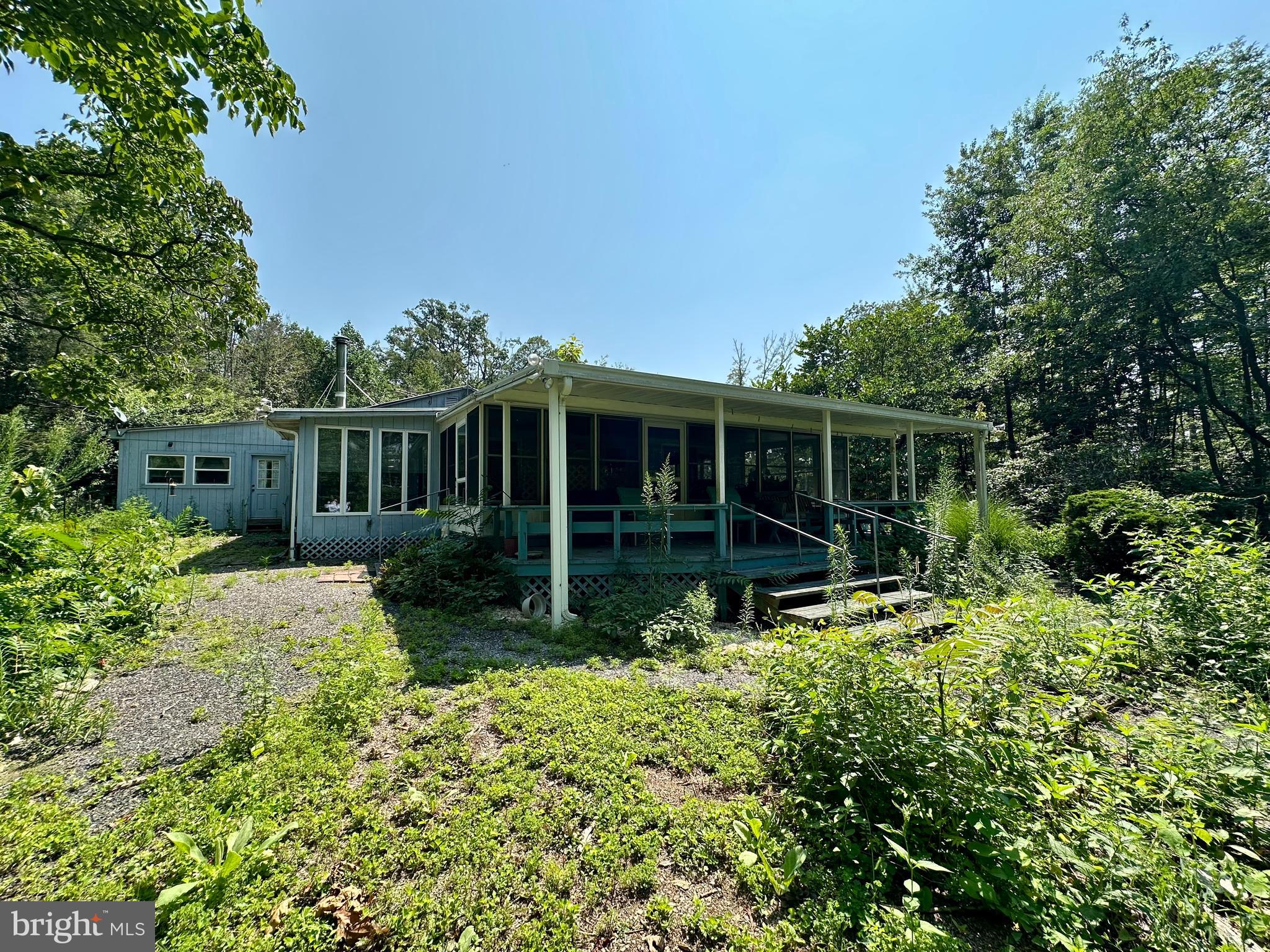 253 BLOODY SPRING ROAD