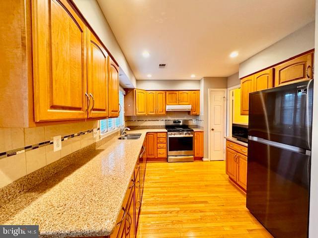 SEMINARY PARK - Residential Lease