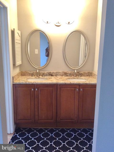 SEMINARY PARK - Residential Lease