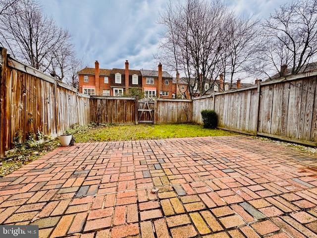 SEMINARY PARK - Residential Lease