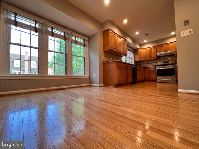 SEMINARY PARK - Residential Lease