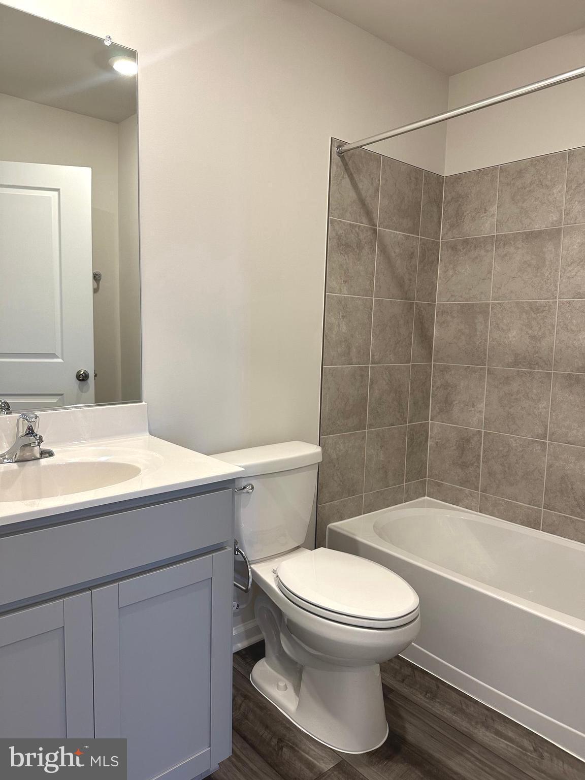 SHENANDOAH SPRINGS - Residential Lease