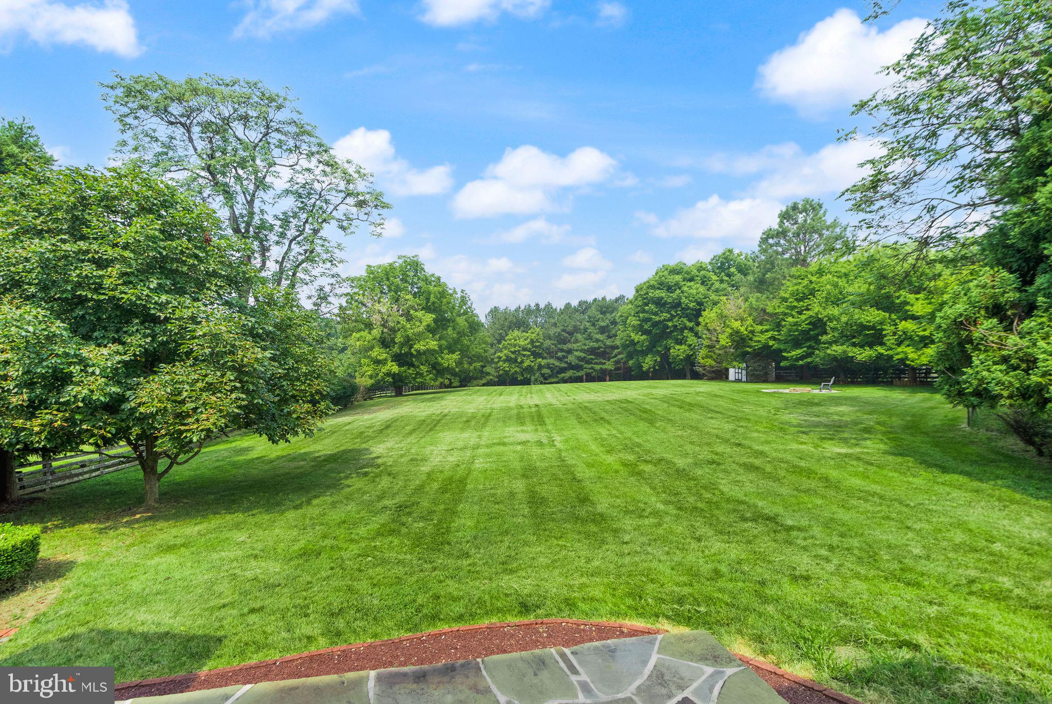 11489 POTOMAC HEIGHTS LANE