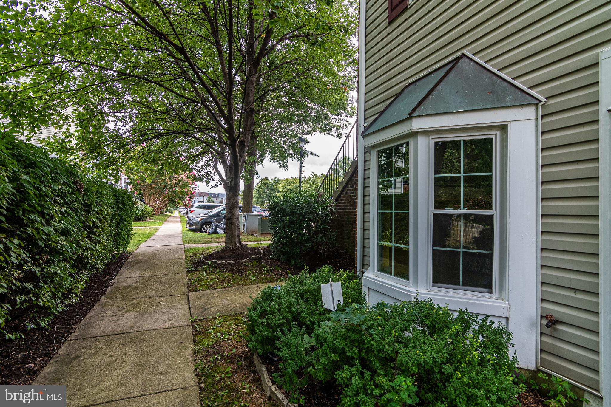 NANTUCKET MEWS @ CROFTON - Residential