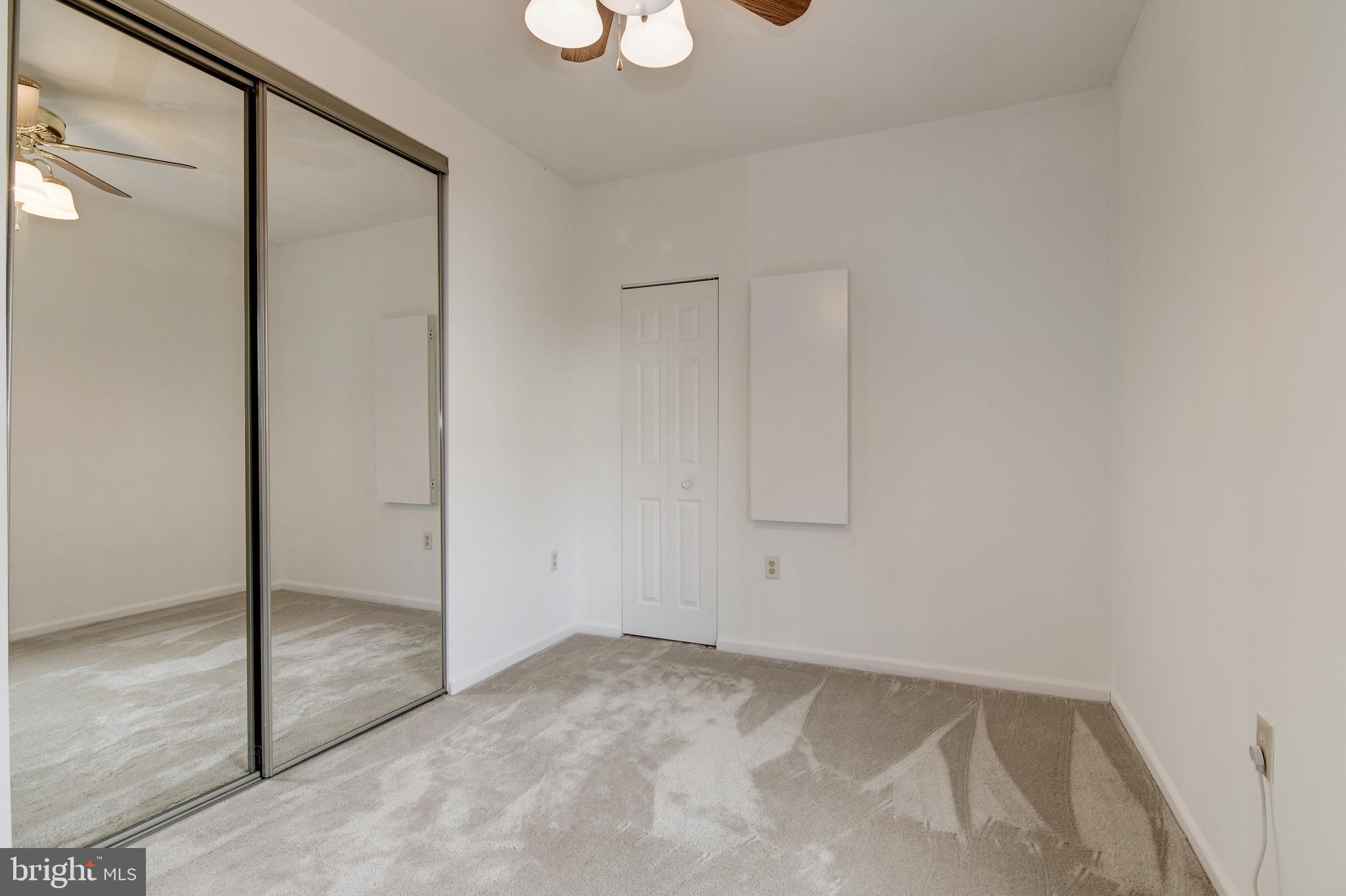 NANTUCKET MEWS @ CROFTON - Residential