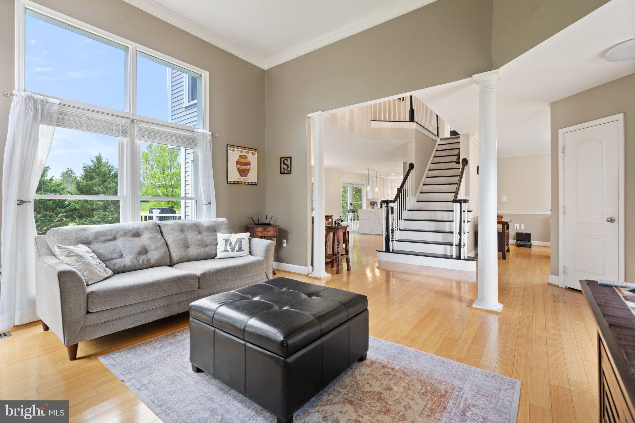 ASHBURN VILLAGE - Residential