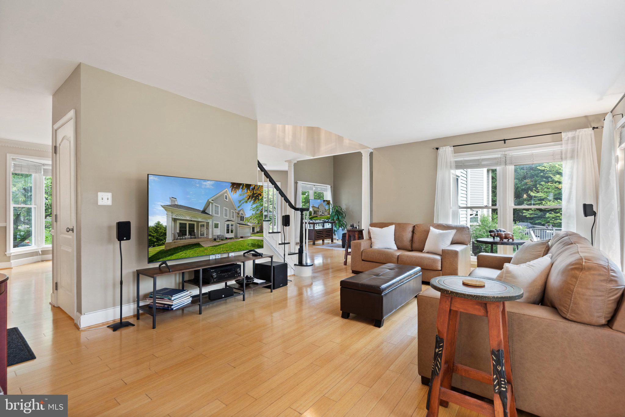 ASHBURN VILLAGE - Residential