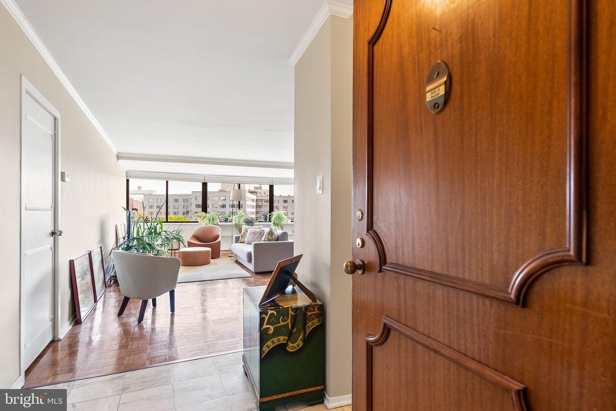 2500 VIRGINIA AVENUE NW 906-S