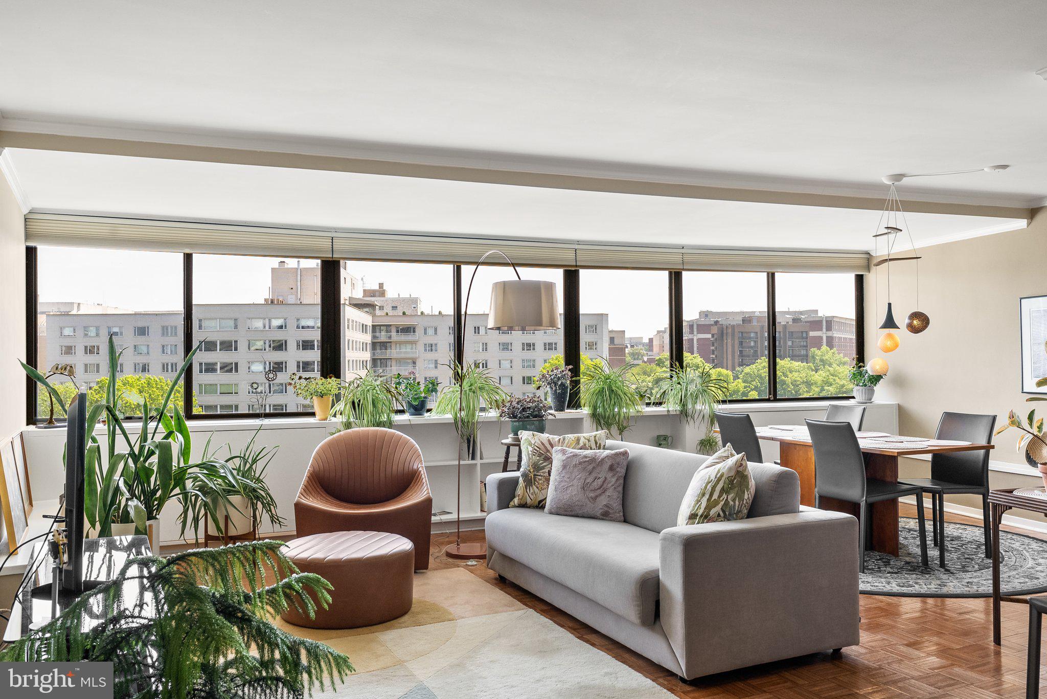 2500 VIRGINIA AVENUE NW 906-S