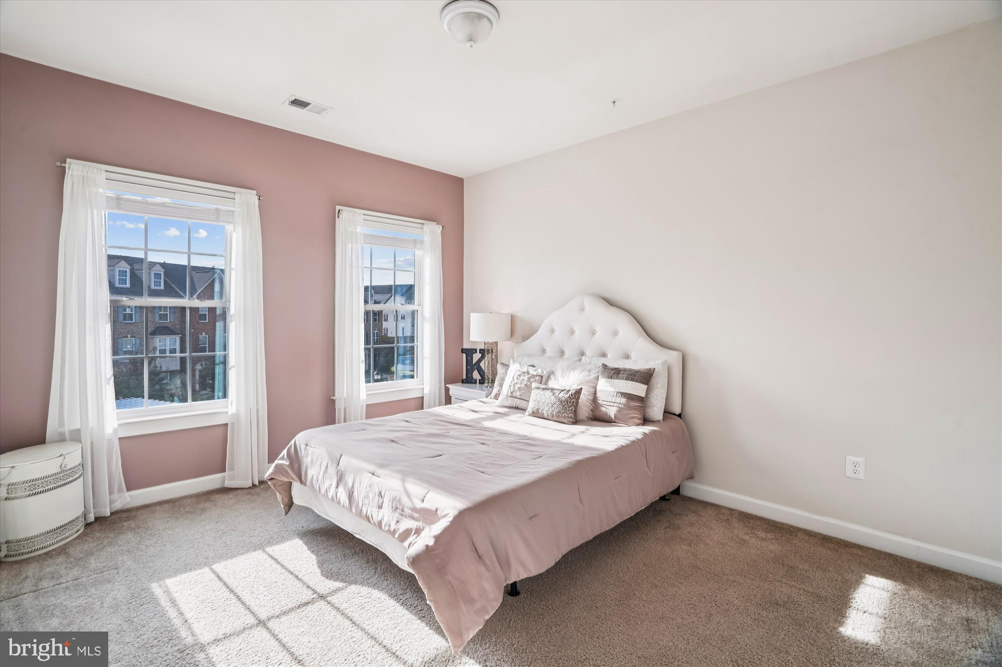 GREENBELT STATION - Residential