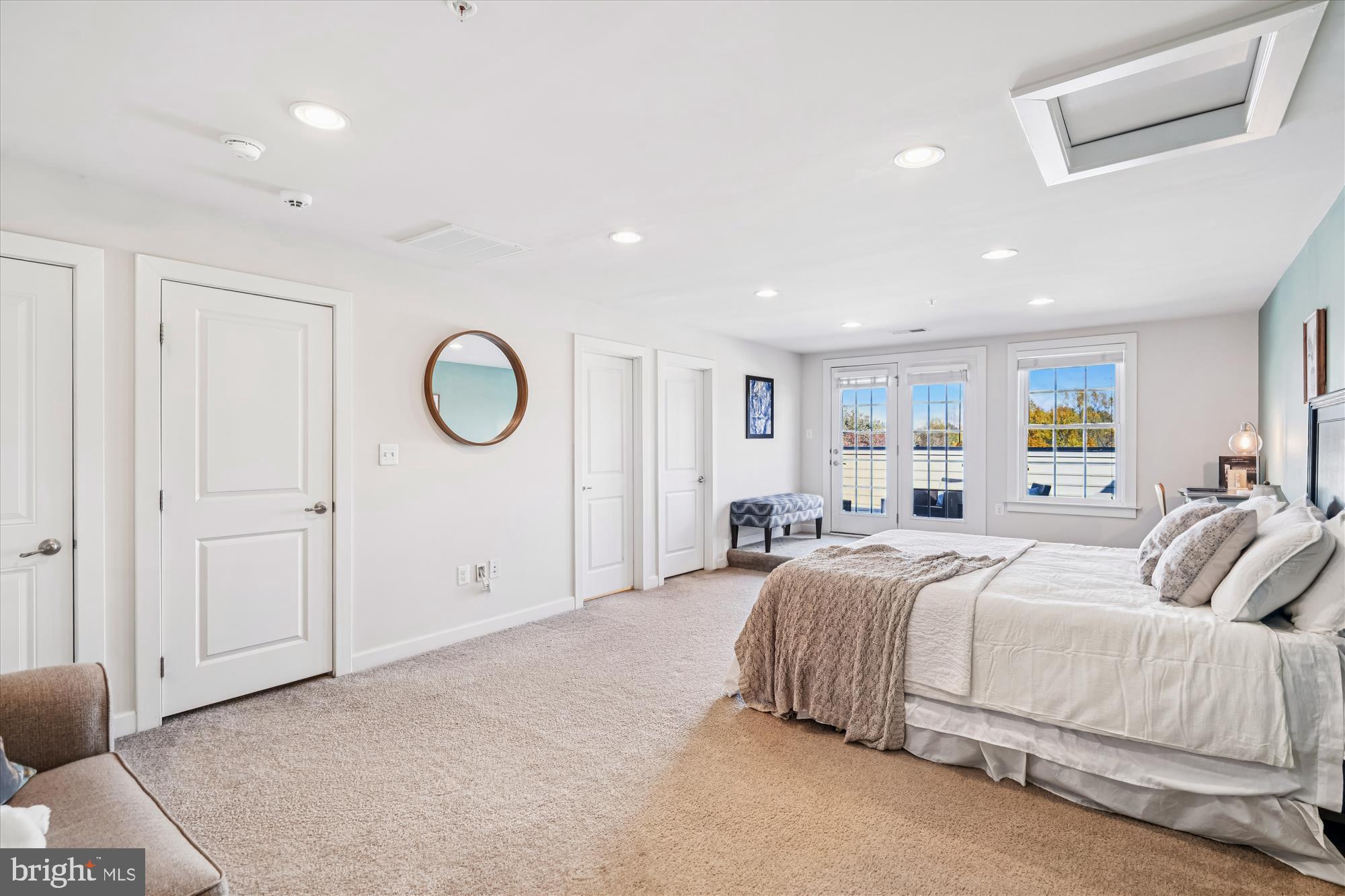 GREENBELT STATION - Residential