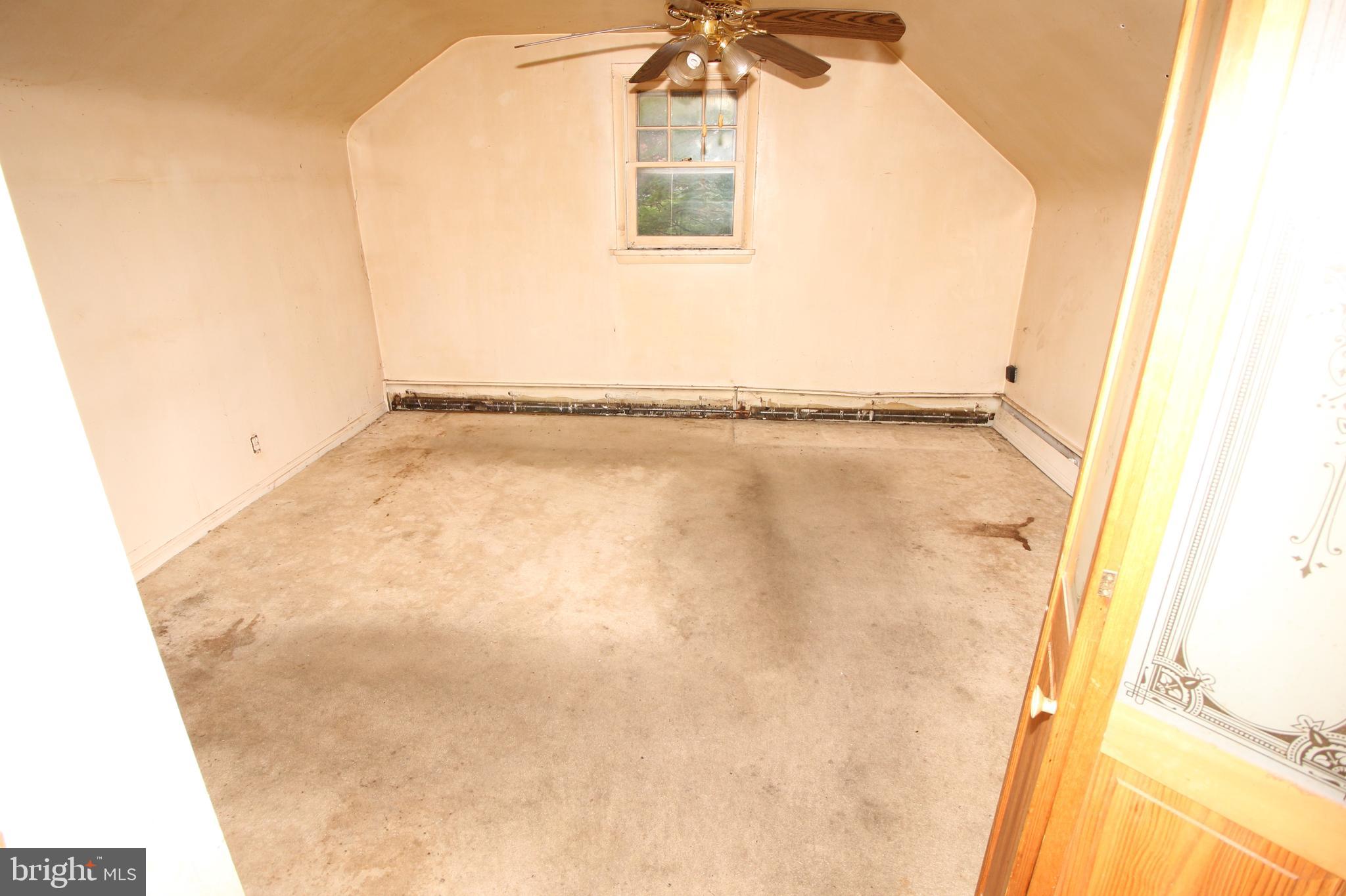 WILLOW RUN - Residential