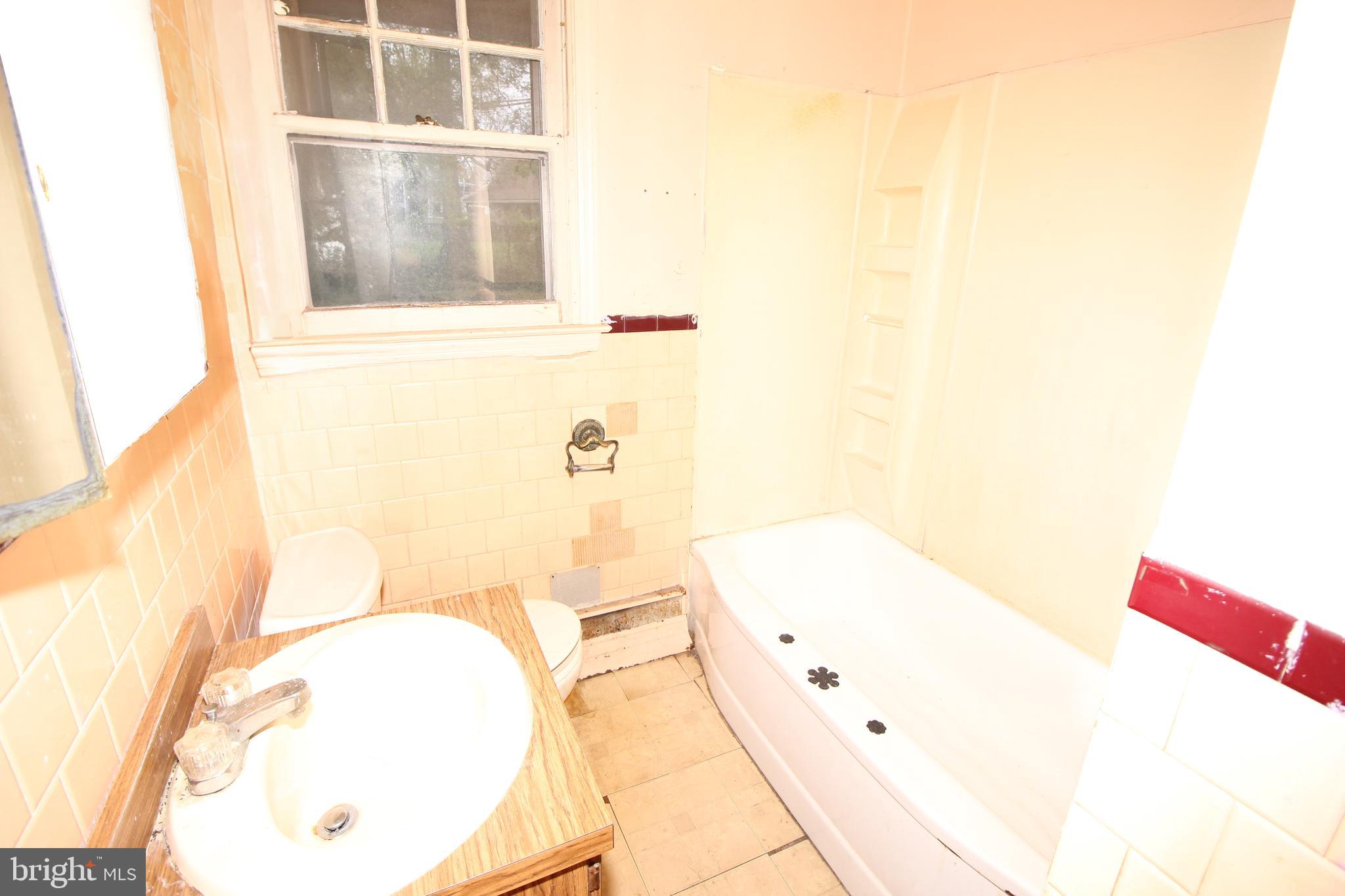 WILLOW RUN - Residential