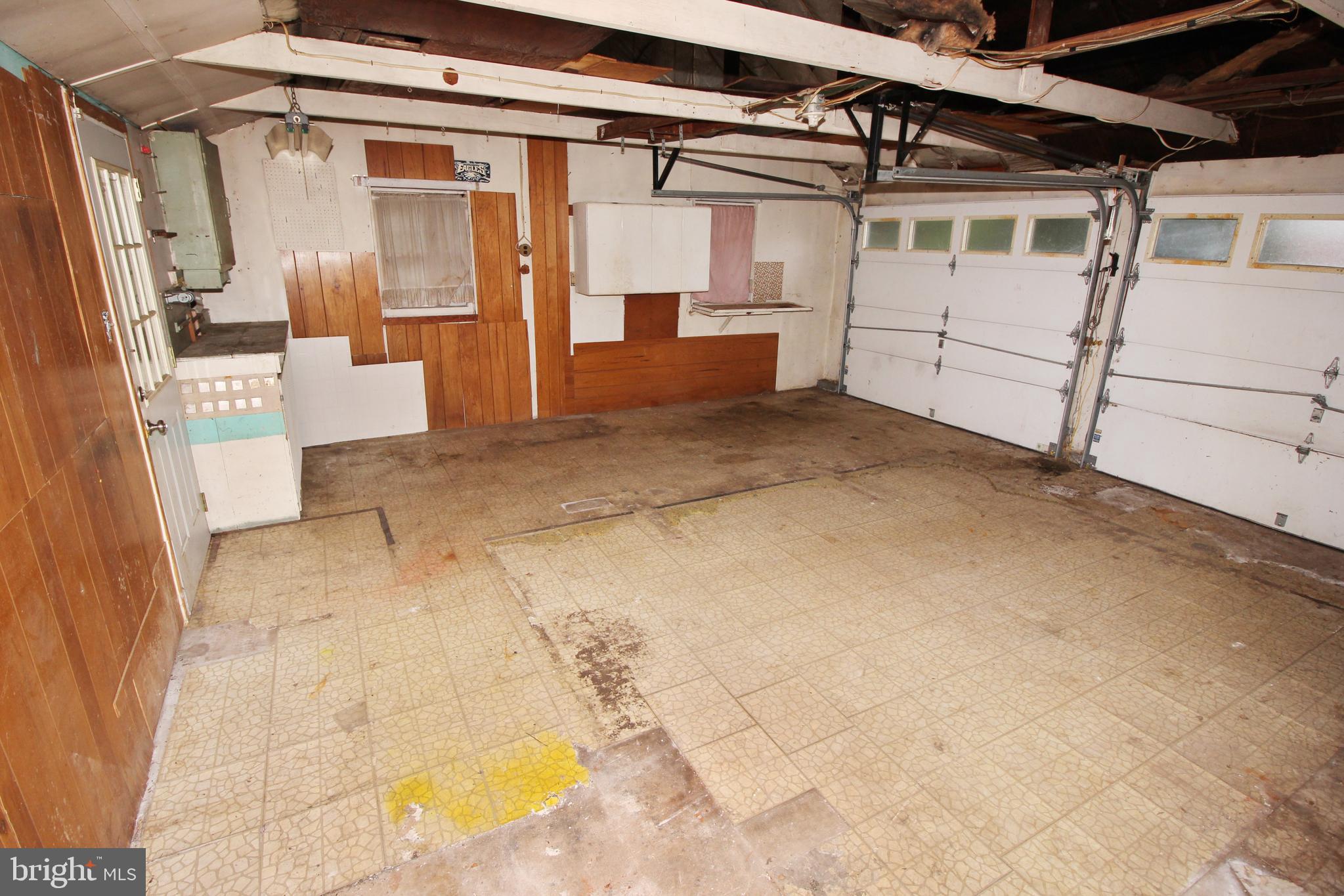 WILLOW RUN - Residential