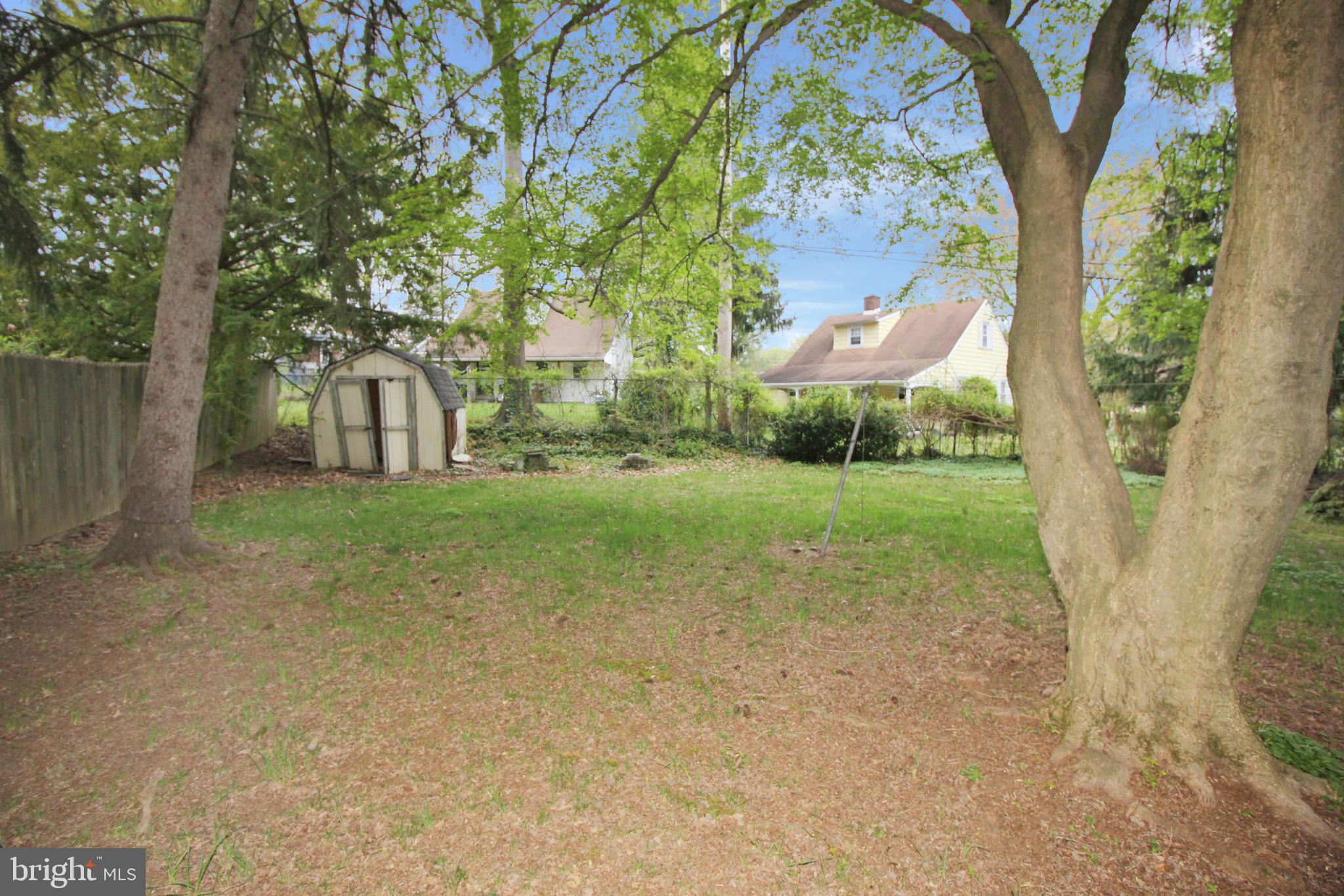 WILLOW RUN - Residential