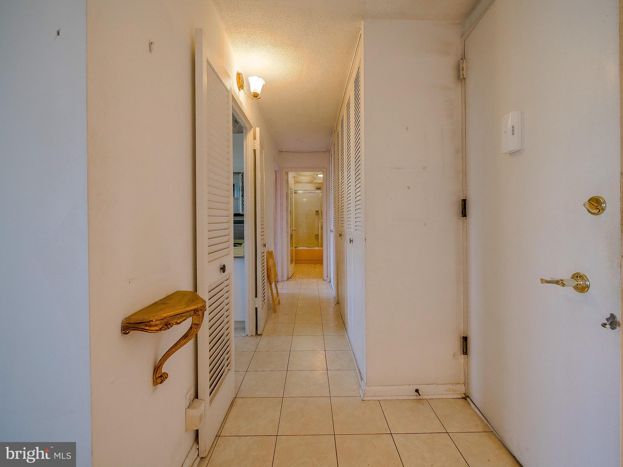 GREEN HILL - Residential