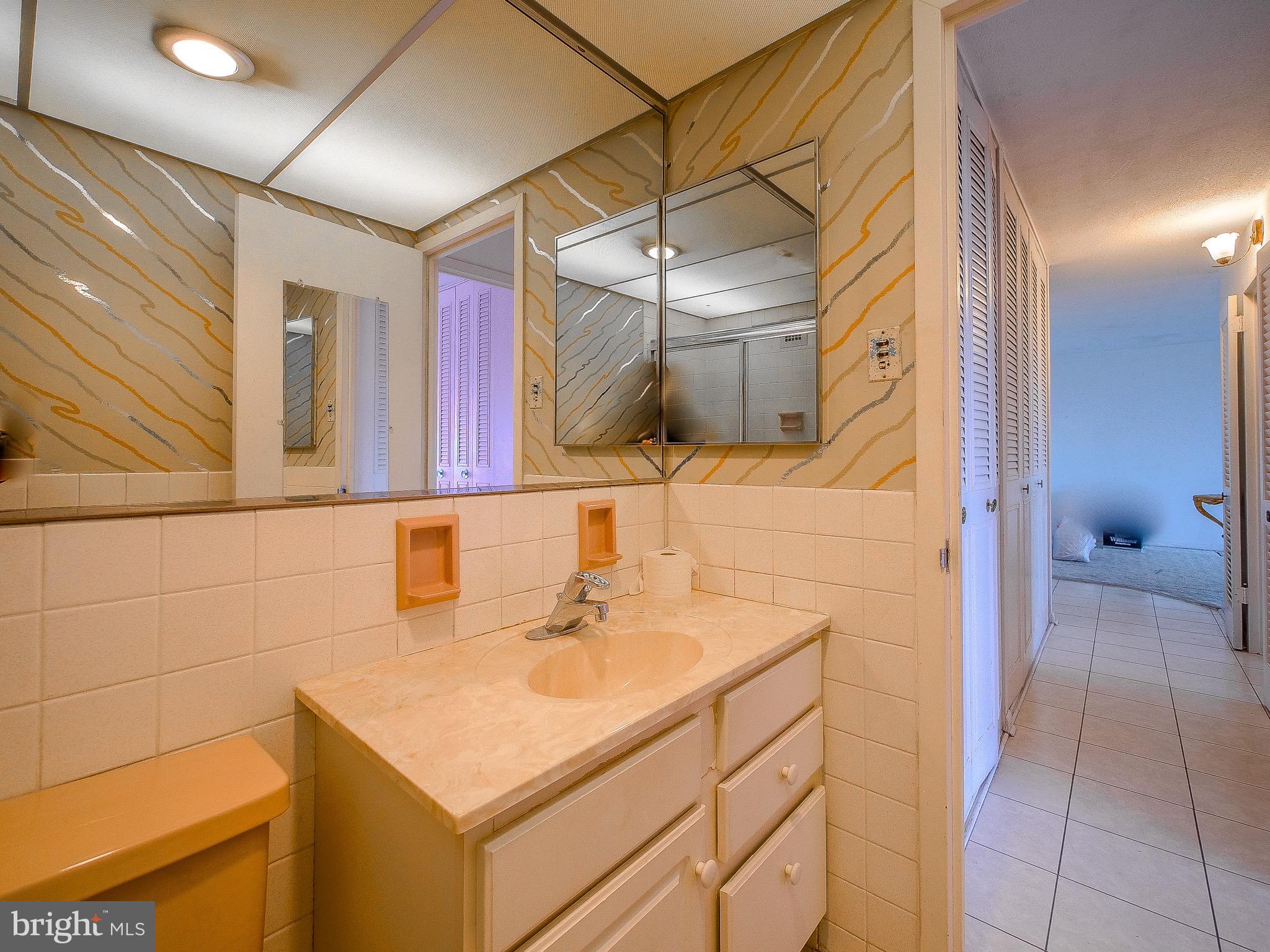 GREEN HILL - Residential