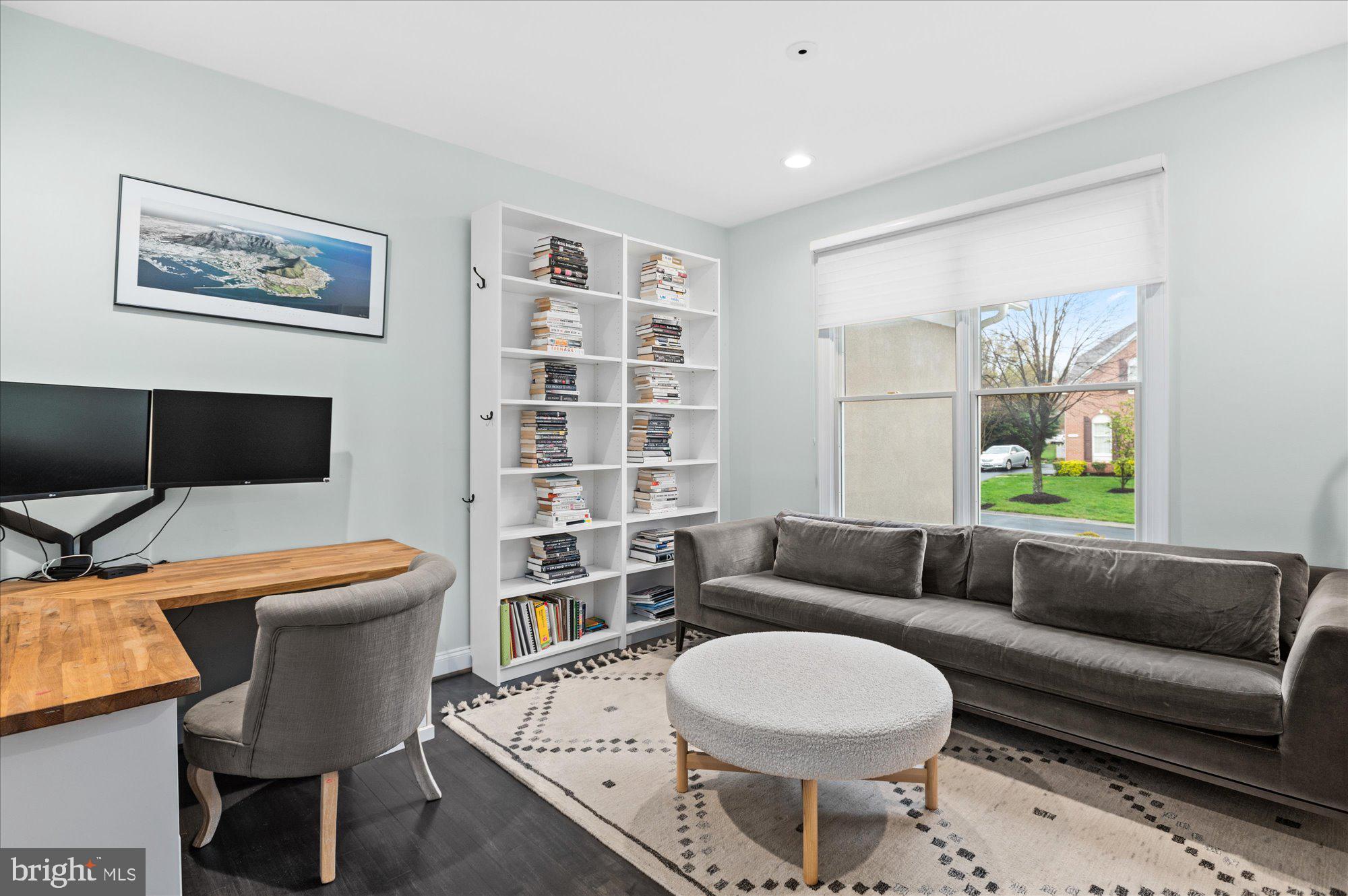 BELMONT COUNTRY CLUB - Residential