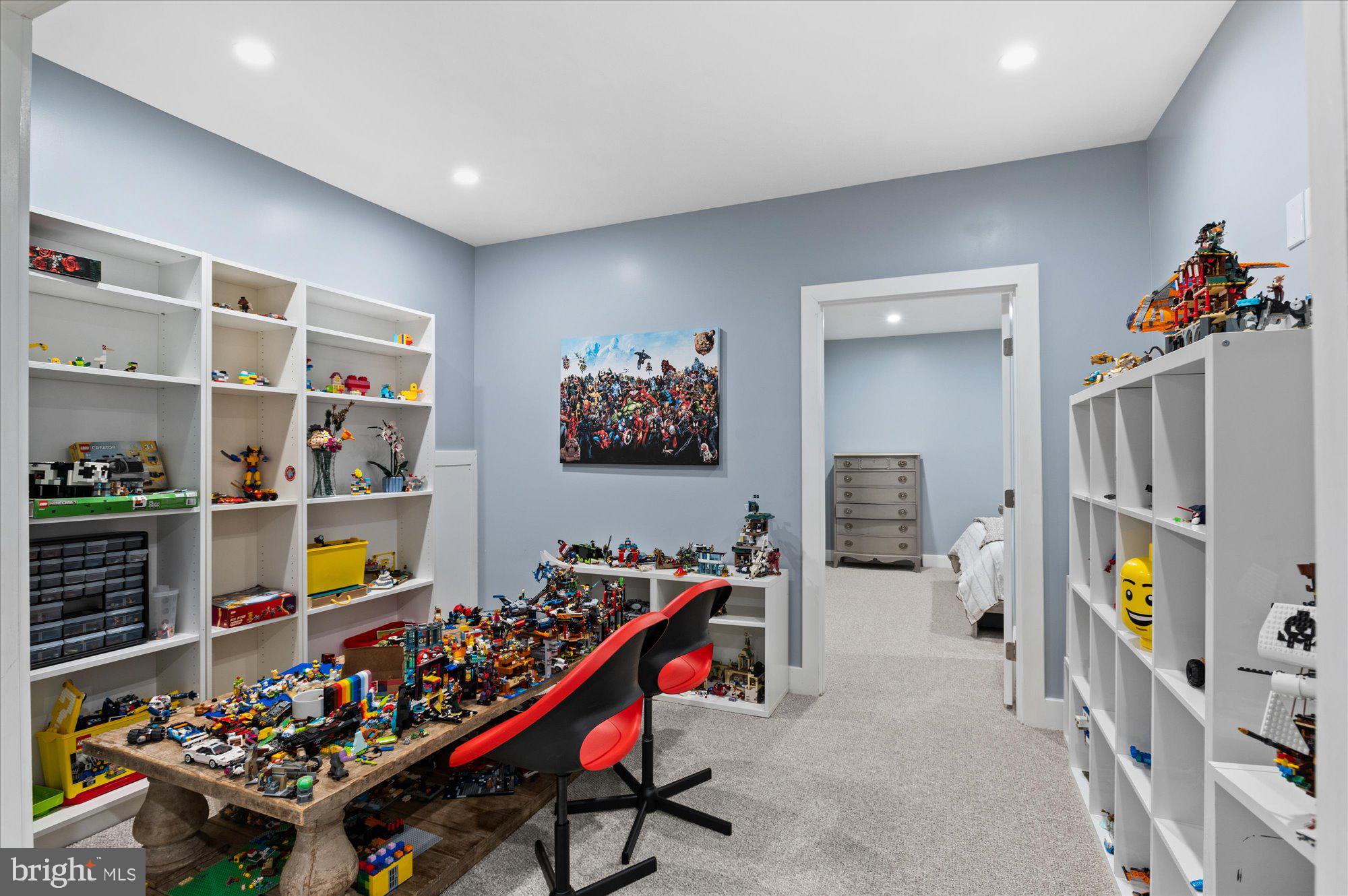 BELMONT COUNTRY CLUB - Residential