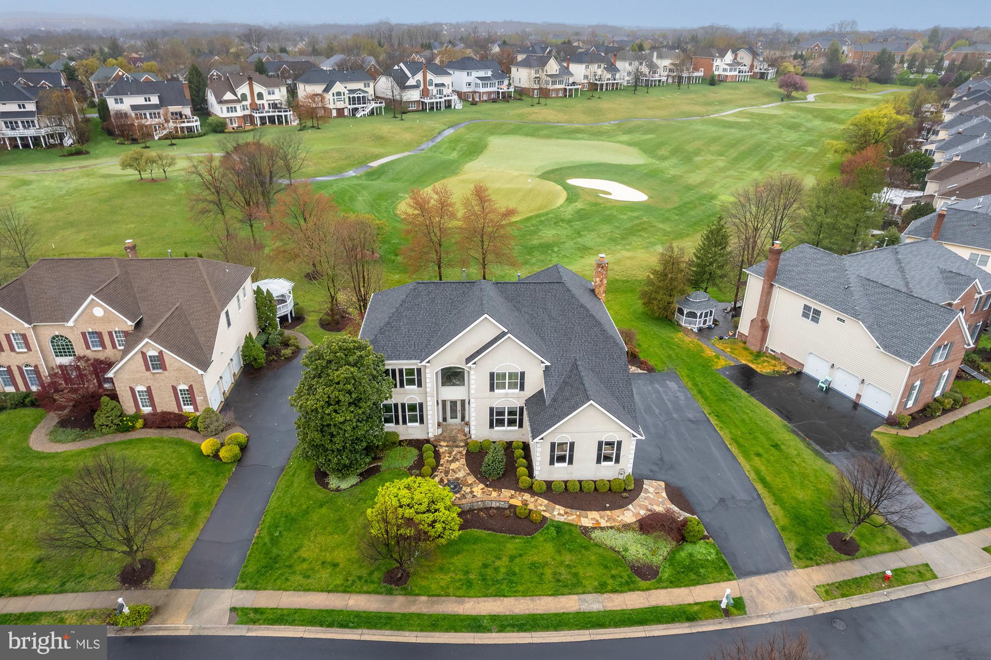 BELMONT COUNTRY CLUB - Residential