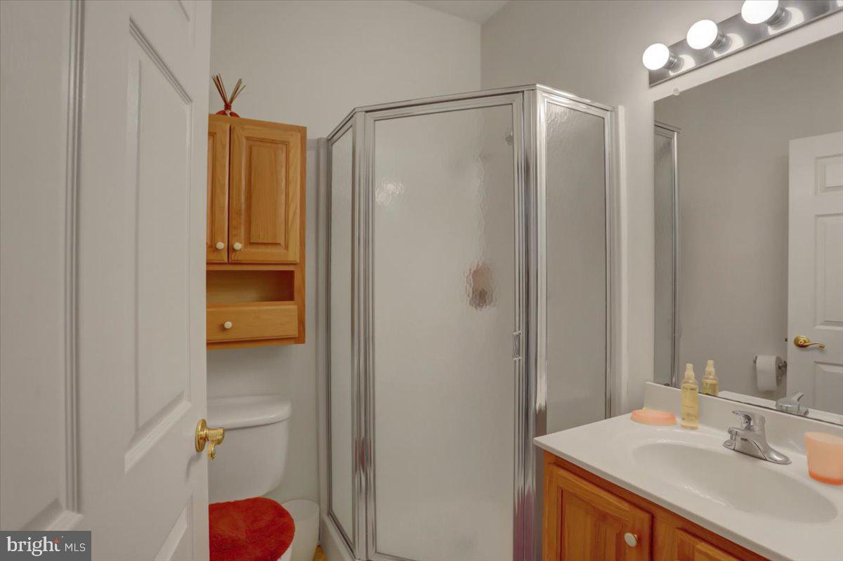 SUMMERLAND MANOR - Residential