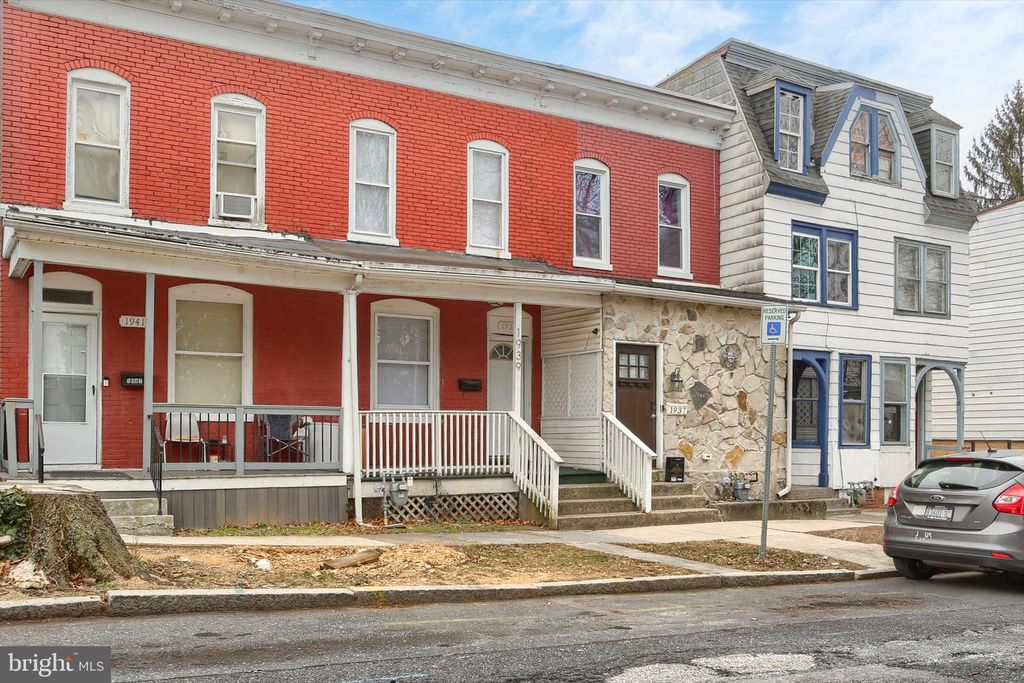 Photo of 1939 Swatara Street, HARRISBURG, PA 17104 (MLS # PADA2052894)