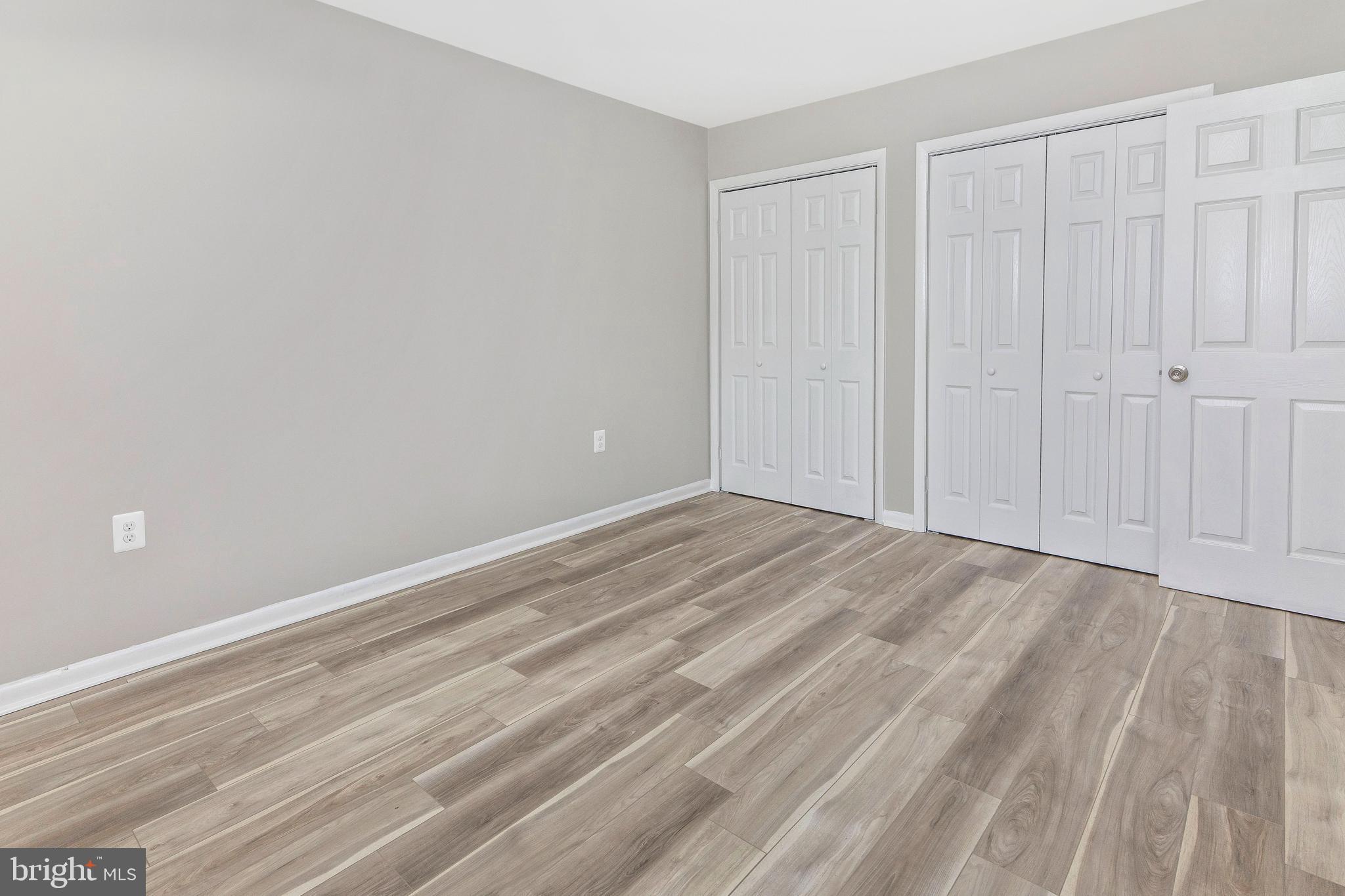 VILLAGE OF WILDE LAKE - Residential