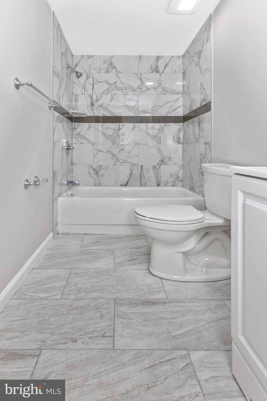 VILLAGE OF WILDE LAKE - Residential