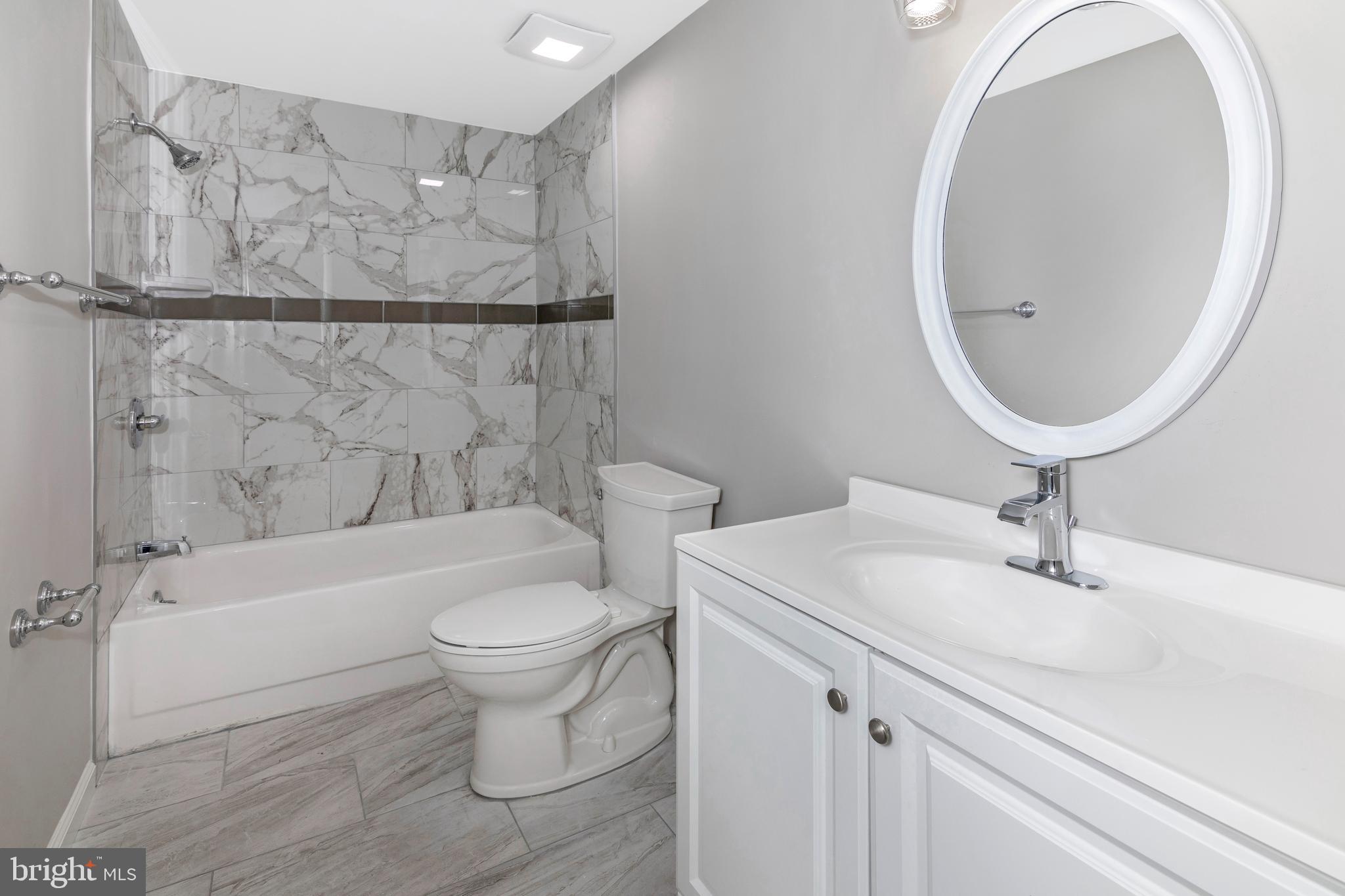 VILLAGE OF WILDE LAKE - Residential